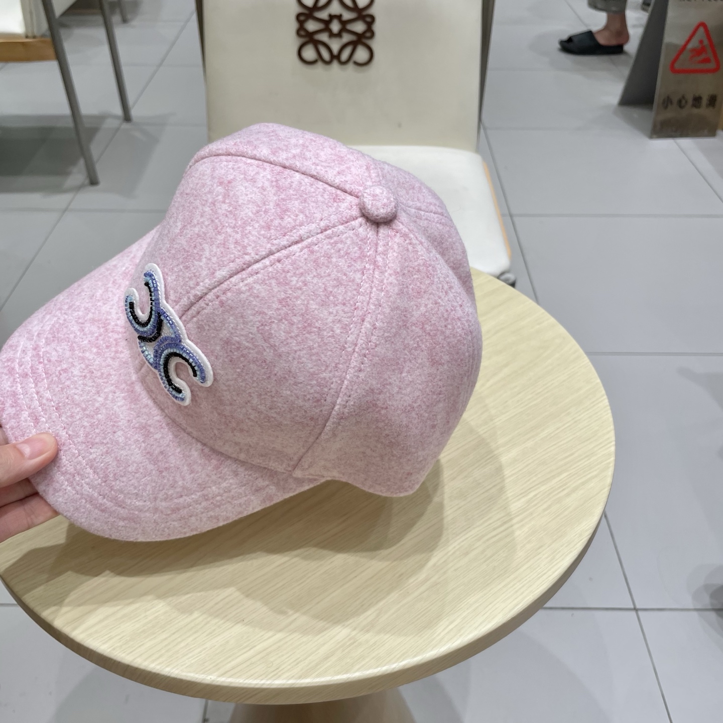 CELINE 塞琳 秋冬新款 🆕 棒球帽 🧢 logo楦型 通通不一专柜热卖款完美版型，原厂品质，独家实