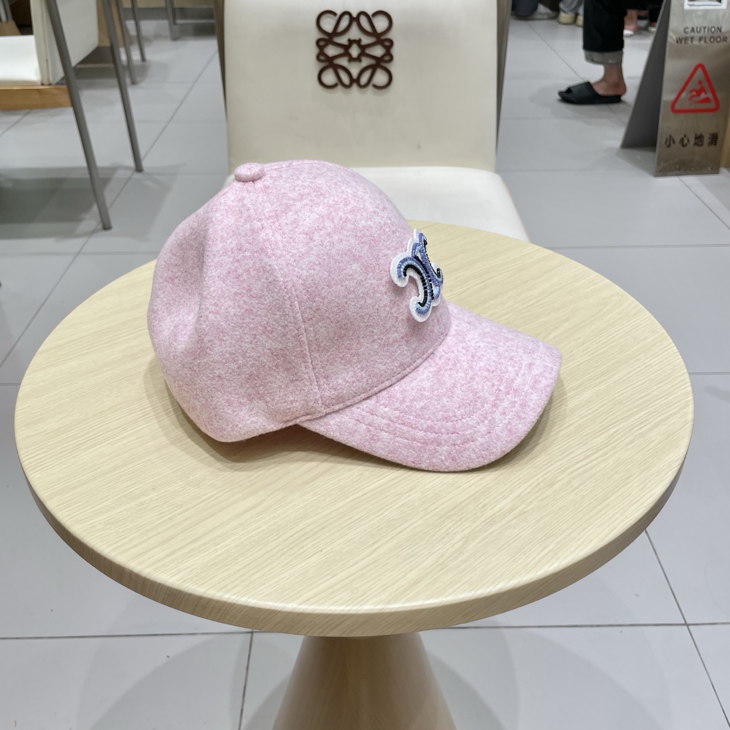 CELINE 塞琳 秋冬新款 🆕 棒球帽 🧢 logo楦型 通通不一专柜热卖款完美版型，原厂品质，独家实