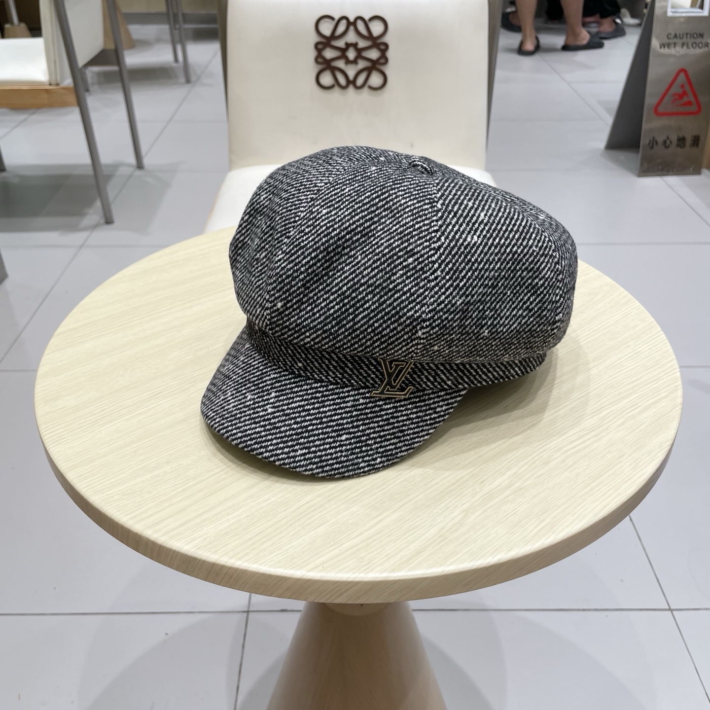 NO:689939,New retro simple octagonal beret women's wool British versatile peaked cap men's beret eight outdoor travel hat fisherman hat baseball cap knitted hat, hat, espadrilles, hats19860909新款复古简约八角贝雷帽女羊毛英伦百搭鸭舌帽男贝雷八户外出游帽子渔夫帽棒球帽针织帽,帽子,espadrilles,hats,hat