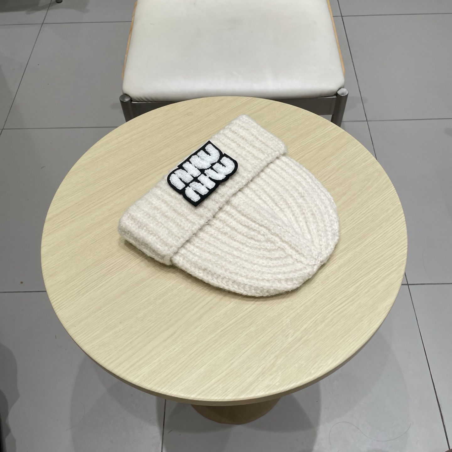 miumiu缪缪新款针织毛线帽，男女通用