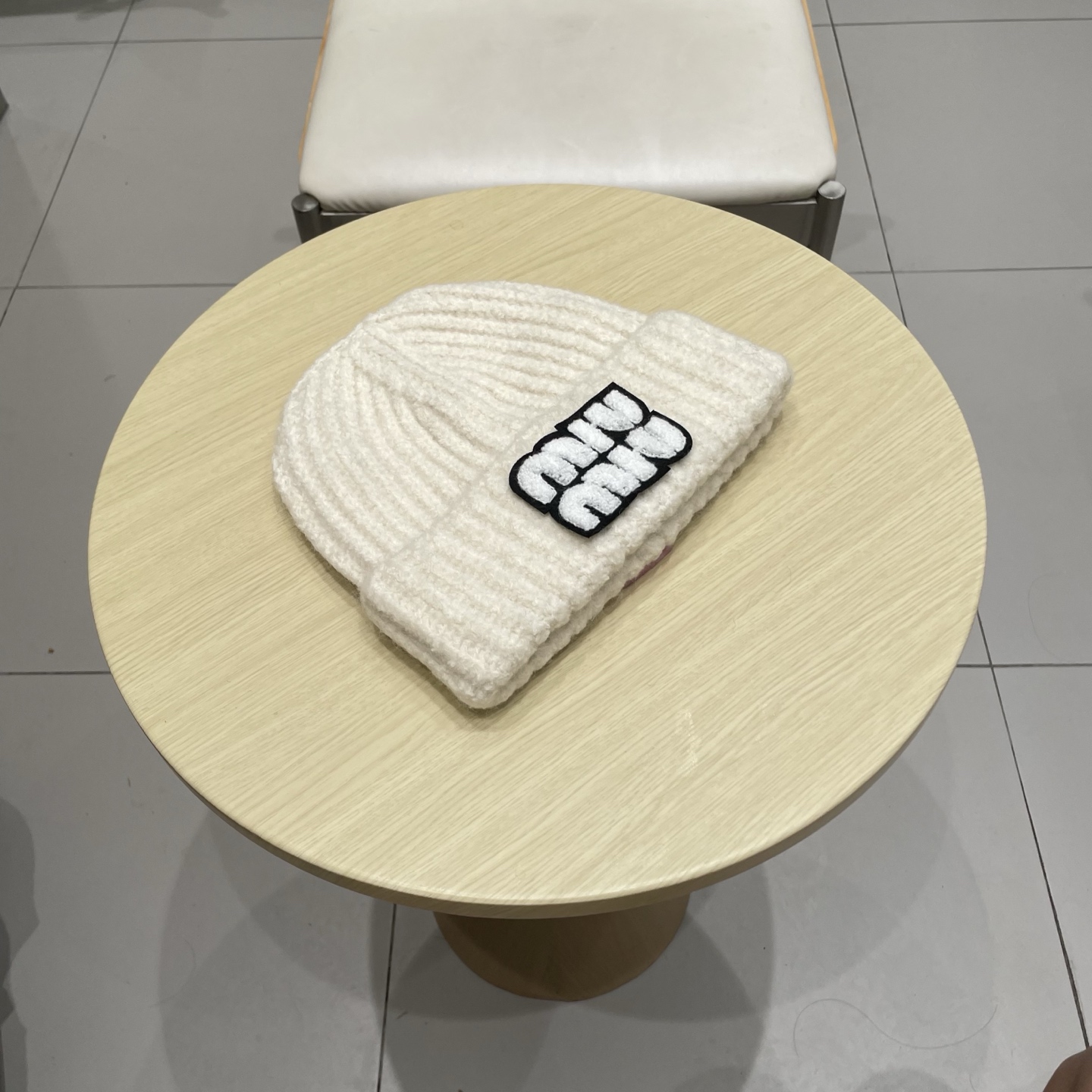 miumiu缪缪新款针织毛线帽，男女通用