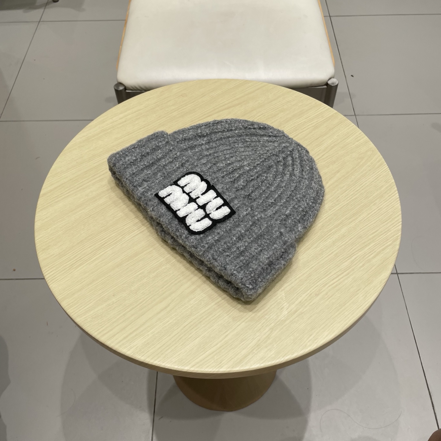 miumiu缪缪新款针织毛线帽，男女通用