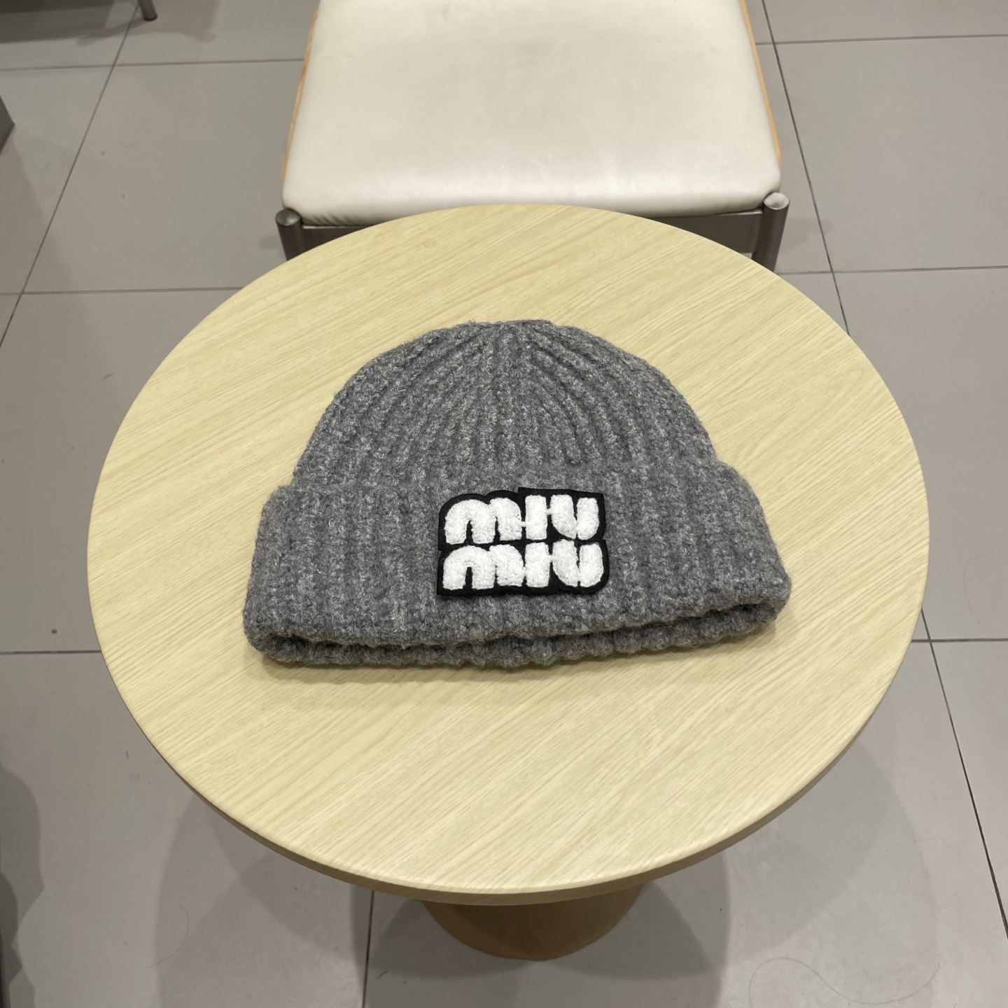 miumiu缪缪新款针织毛线帽，男女通用