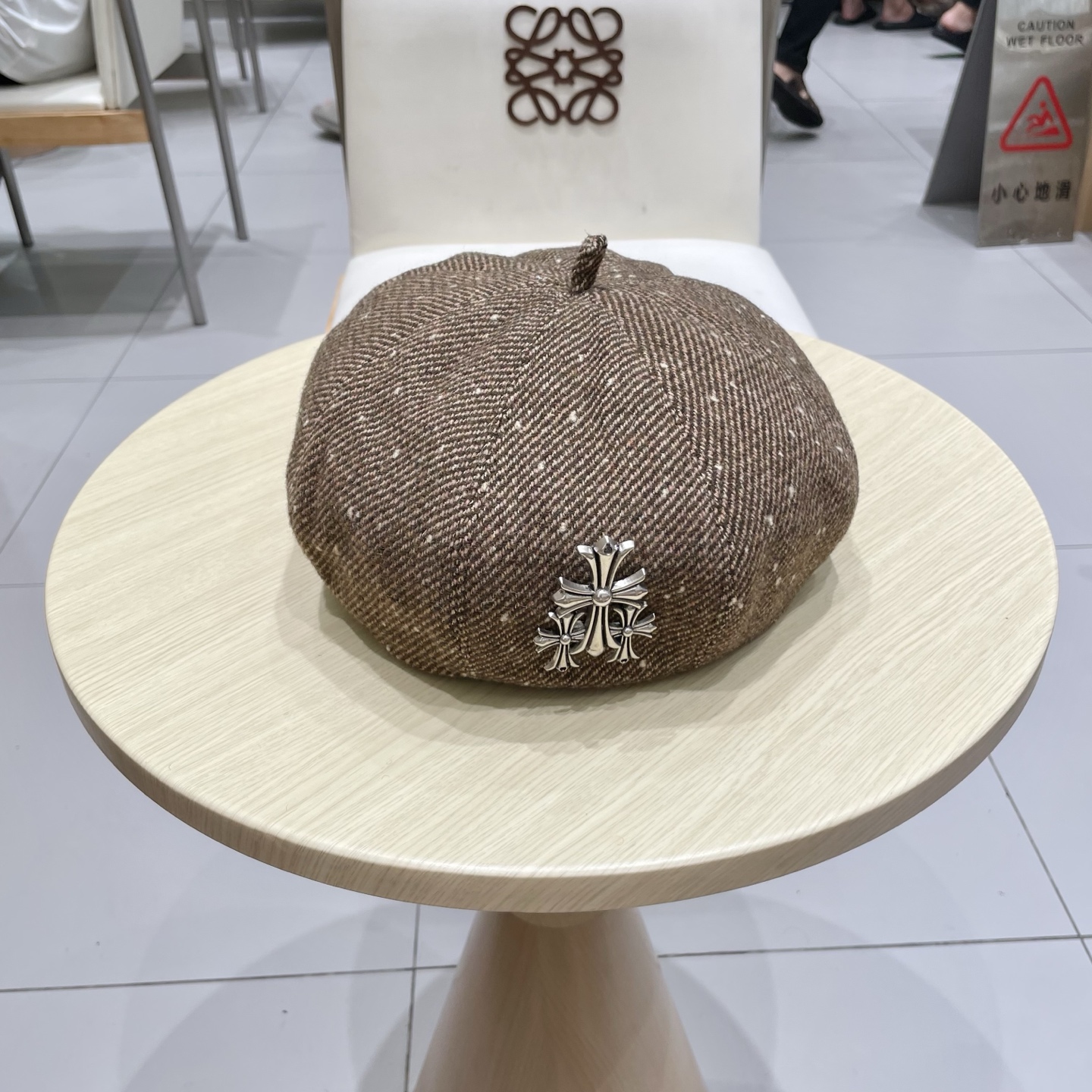 NO:366260,Chrome Hearts Crosin Beret women's 2025 new spring and summer style big head circumference showing face small Korean pumpkin painter hat autumn and winter octagonal hat fisherman hat baseball hat knit hat, hat, chrome hearts, chrome hearts, espadrilles, hatsChrome Hearts 克罗心贝雷帽女2025新款春夏款大头围显脸小韩系南瓜画家帽秋冬八角帽子帽子渔夫帽棒球帽针织帽,帽子,chrome hearts,chrome hearts,espadrilles,hats,hat