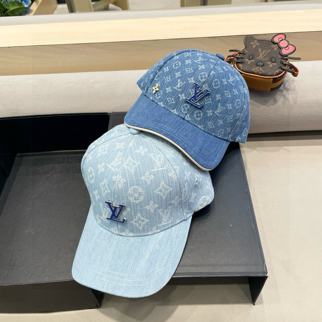  🧢路易威登棒球帽 LouisVuitton😍新款LV棒球帽，重工打造♥️高端大气，百搭款🤗男女通用！跑