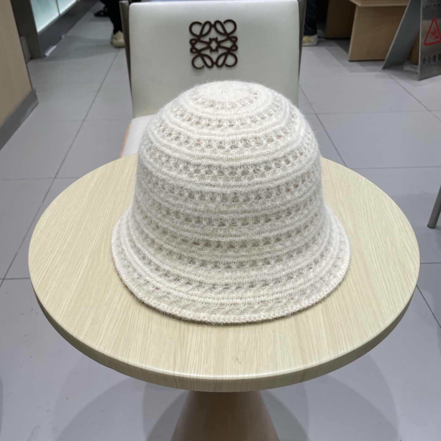 DIOR迪奥钩织镂空秋冬新款针织帽女文雅淑女渔夫帽2025新款百搭显脸小水桶帽子