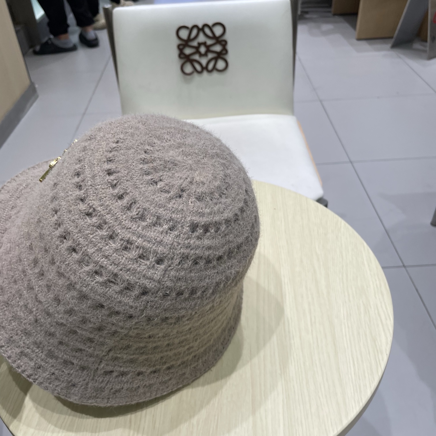 DIOR迪奥钩织镂空秋冬新款针织帽女文雅淑女渔夫帽2025新款百搭显脸小水桶帽子