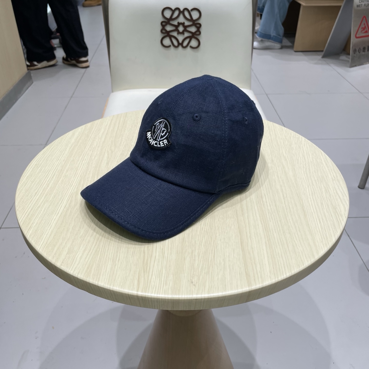 蒙口MONCLER新款棒球帽，麻料时尚炸街单品，风格很OK，网红.时尚博主的最爱！高品质舒适透气，凹造型