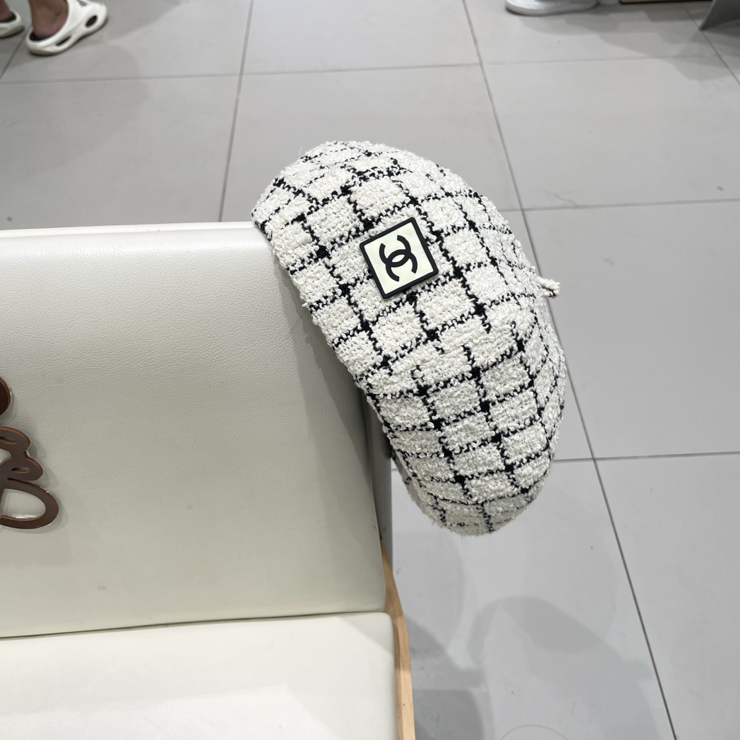 香奈儿chanel百搭撞色条纹小香风显瘦贝雷帽子女秋冬款小众网红减龄南瓜帽时尚