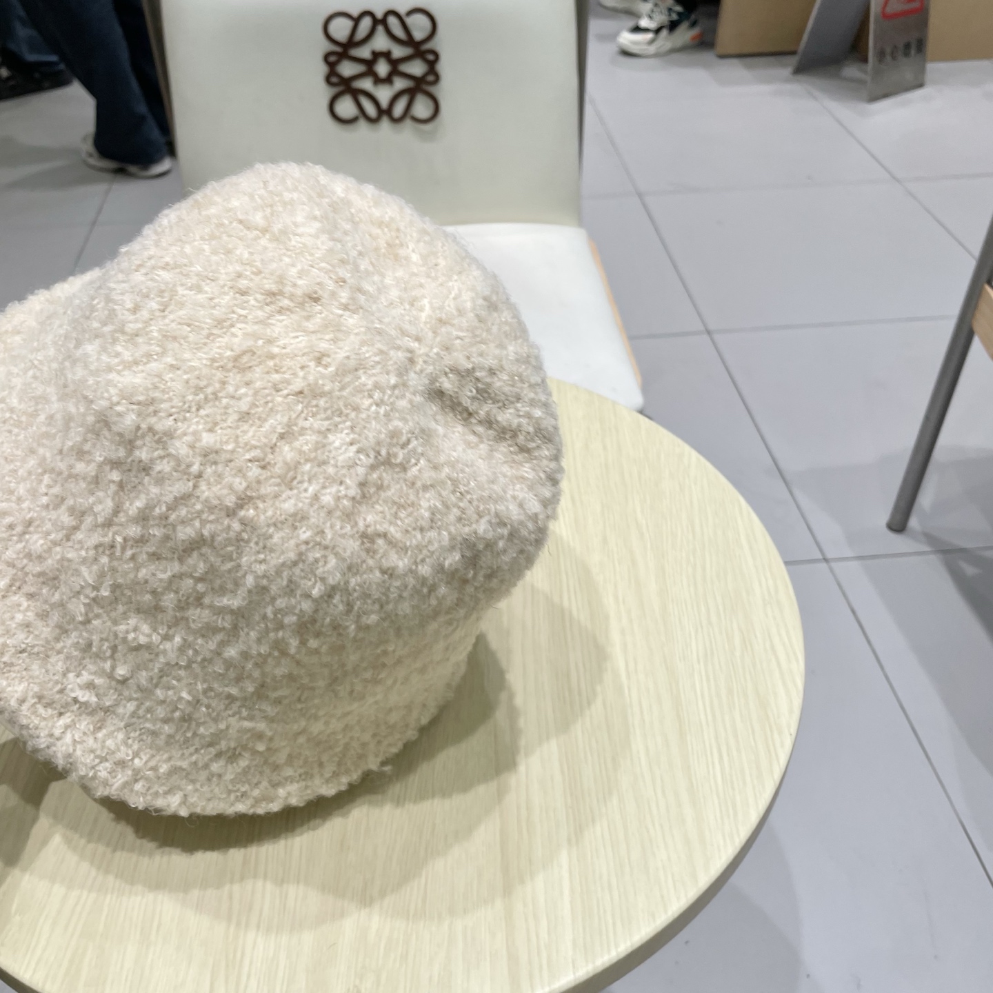 LV路易威登帽子女秋冬季羊毛水桶帽日系显脸小盆帽时尚保暖渔夫帽