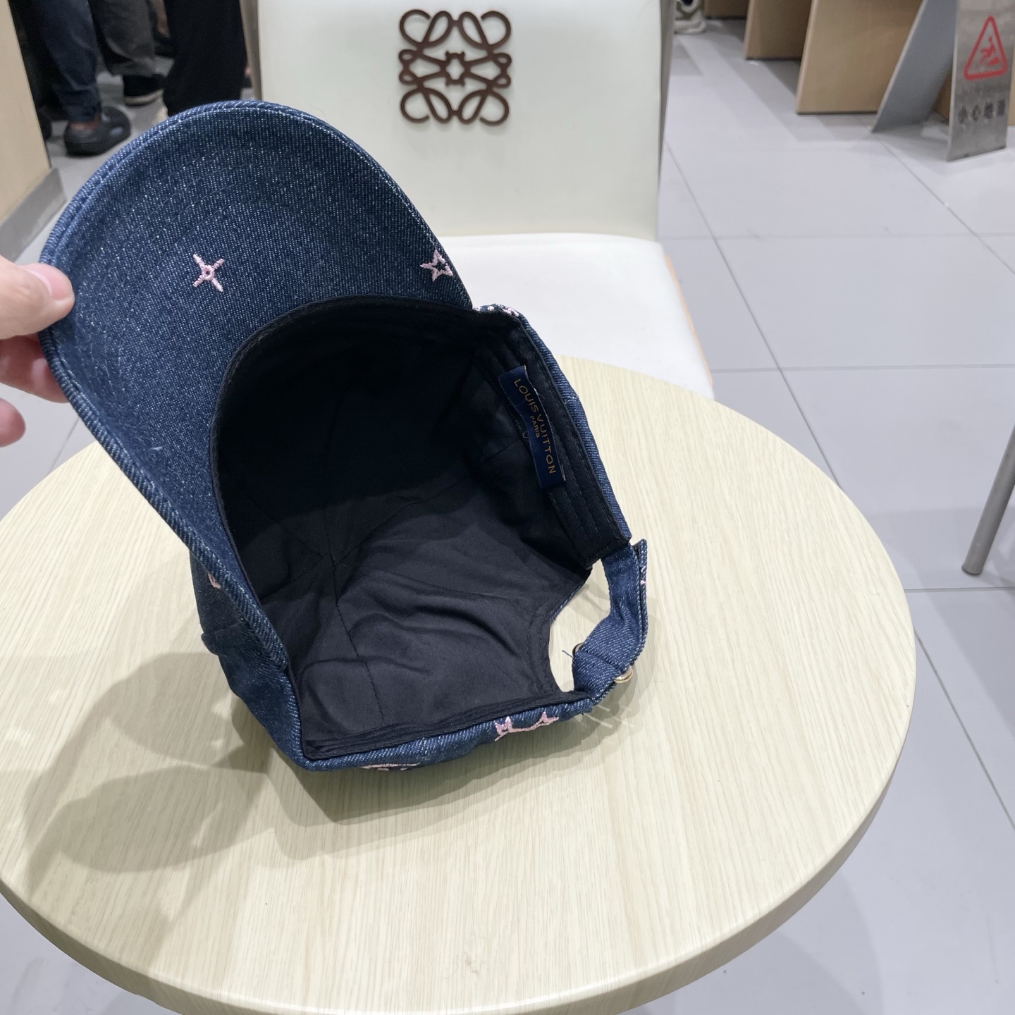 lv 路易威登棒球帽简约大气 高逼格好物～格调有个性LOGO 四季款 轻盈透气！质量超赞