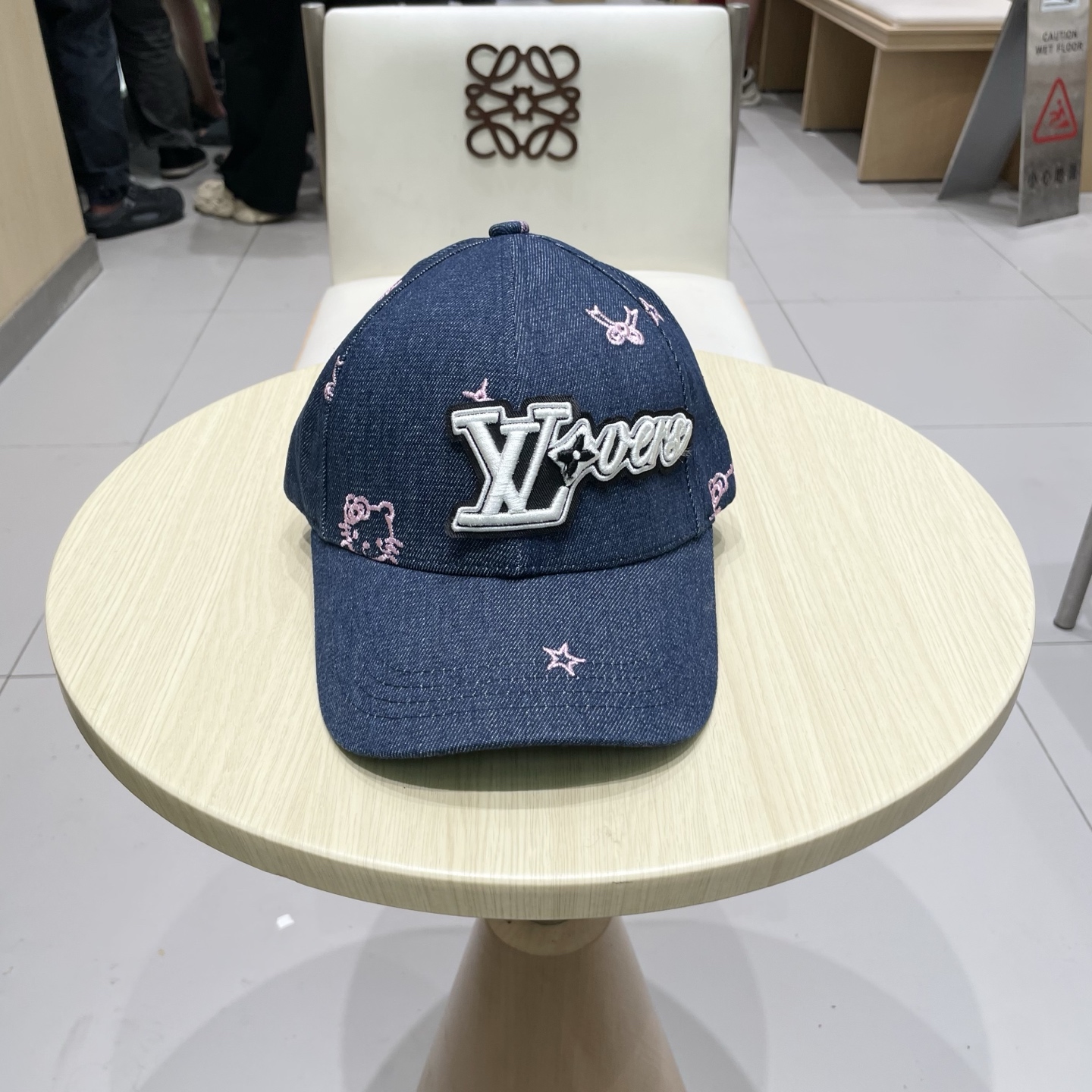 lv 路易威登棒球帽简约大气 高逼格好物～格调有个性LOGO 四季款 轻盈透气！质量超赞