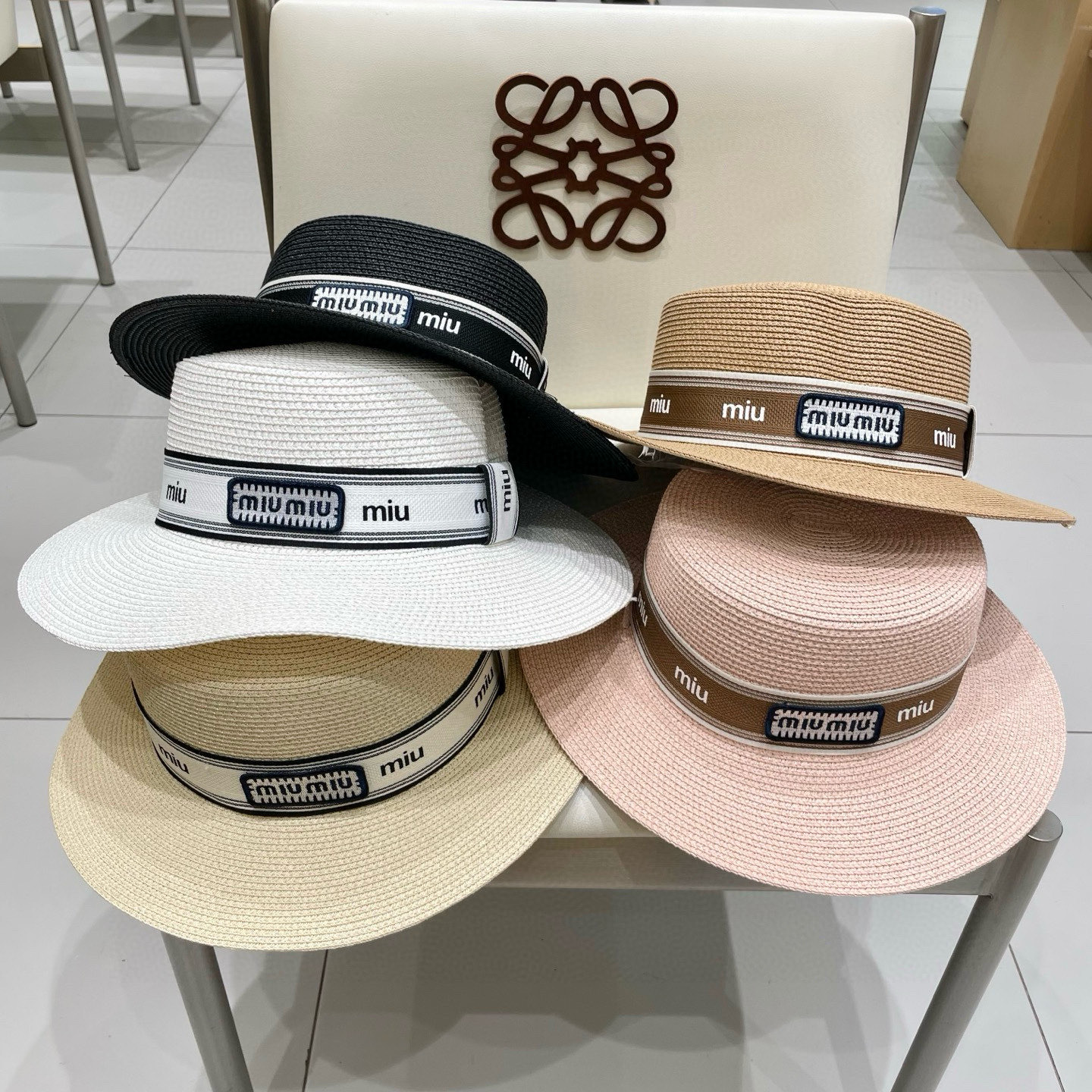 缪缪miumiu新款平顶草帽，高级定制，名媛风，夏季防晒防紫外线，出行必备，百搭好看