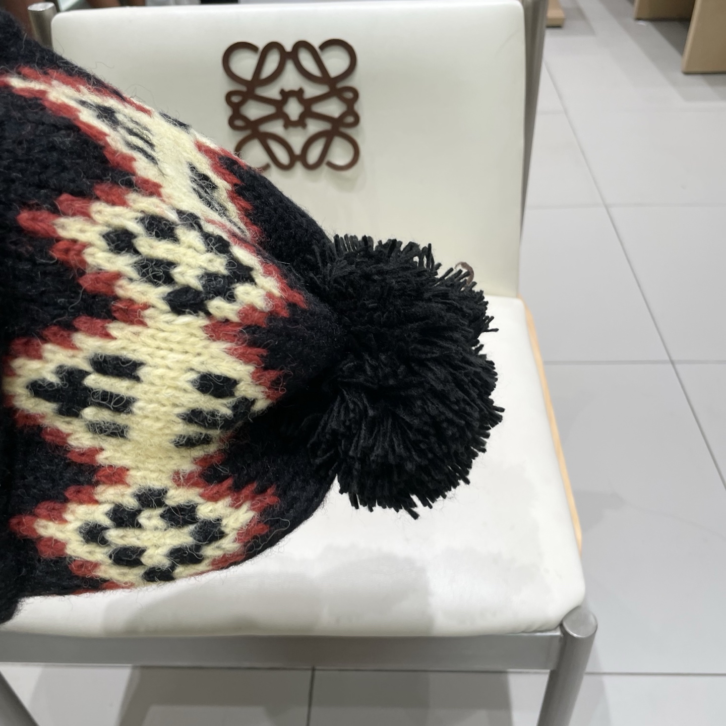  蒙口MONCLER2025新款护耳针织帽女秋冬季保暖捂耳毛线帽复古民族风