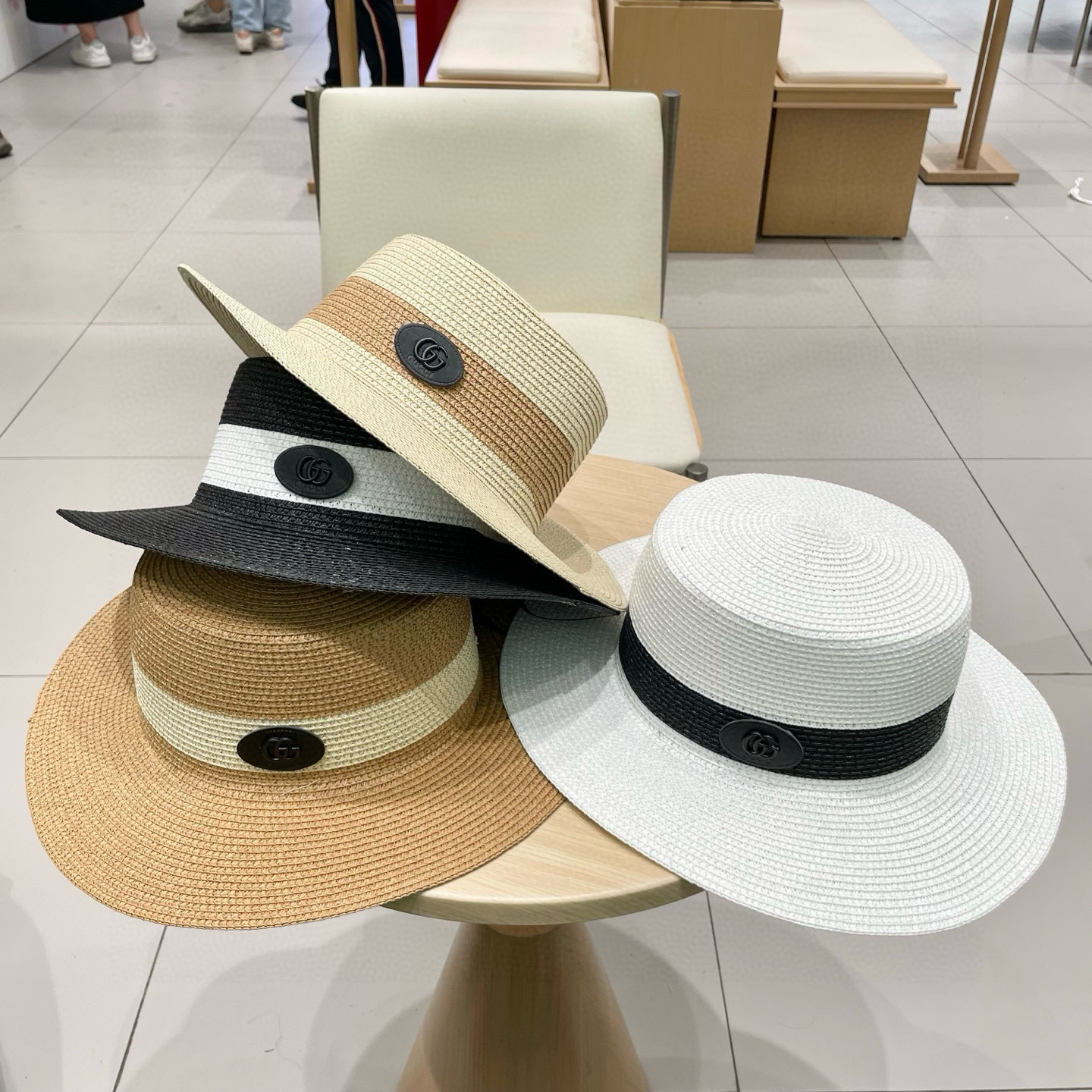  gucci古奇新款平顶草帽，高级定制，名媛风，细节待上，夏季防晒防紫外线，出行必备，百搭好看