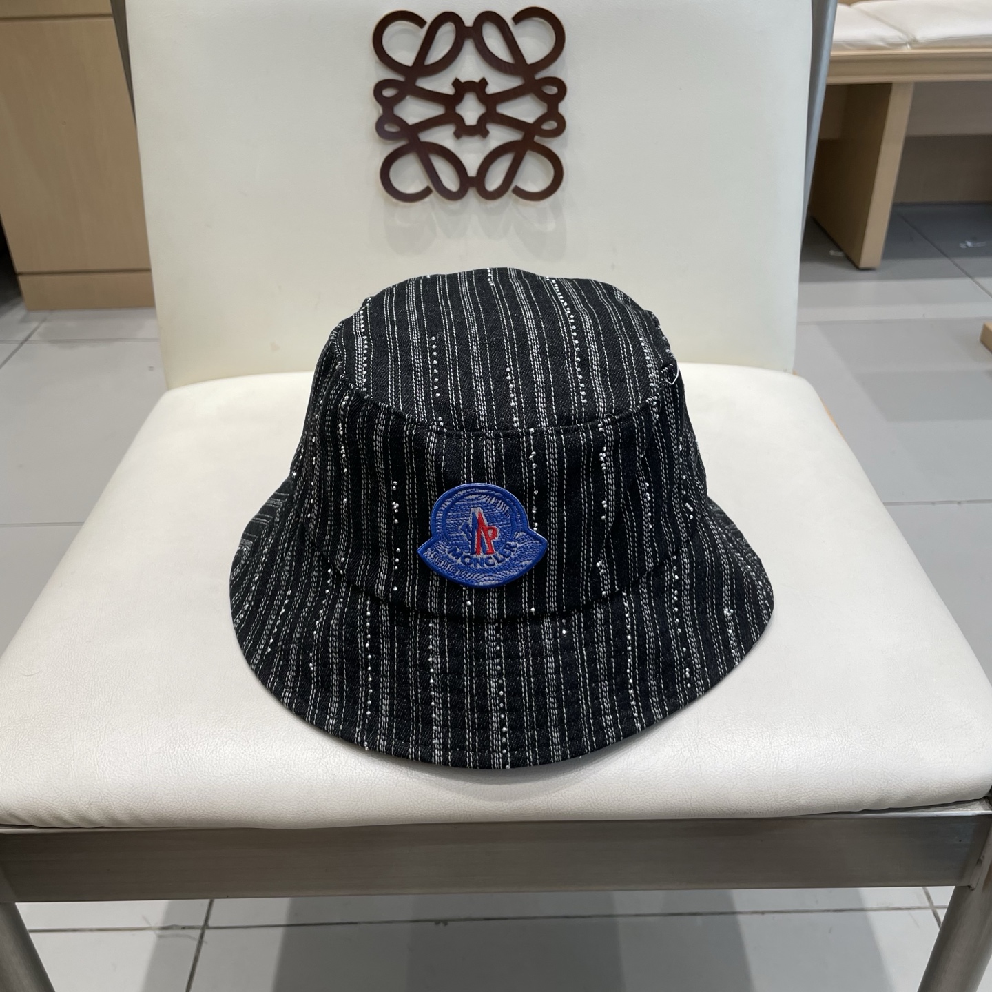 Moncler蒙口2025新款牛仔渔夫帽，经典流行款，质量超赞，