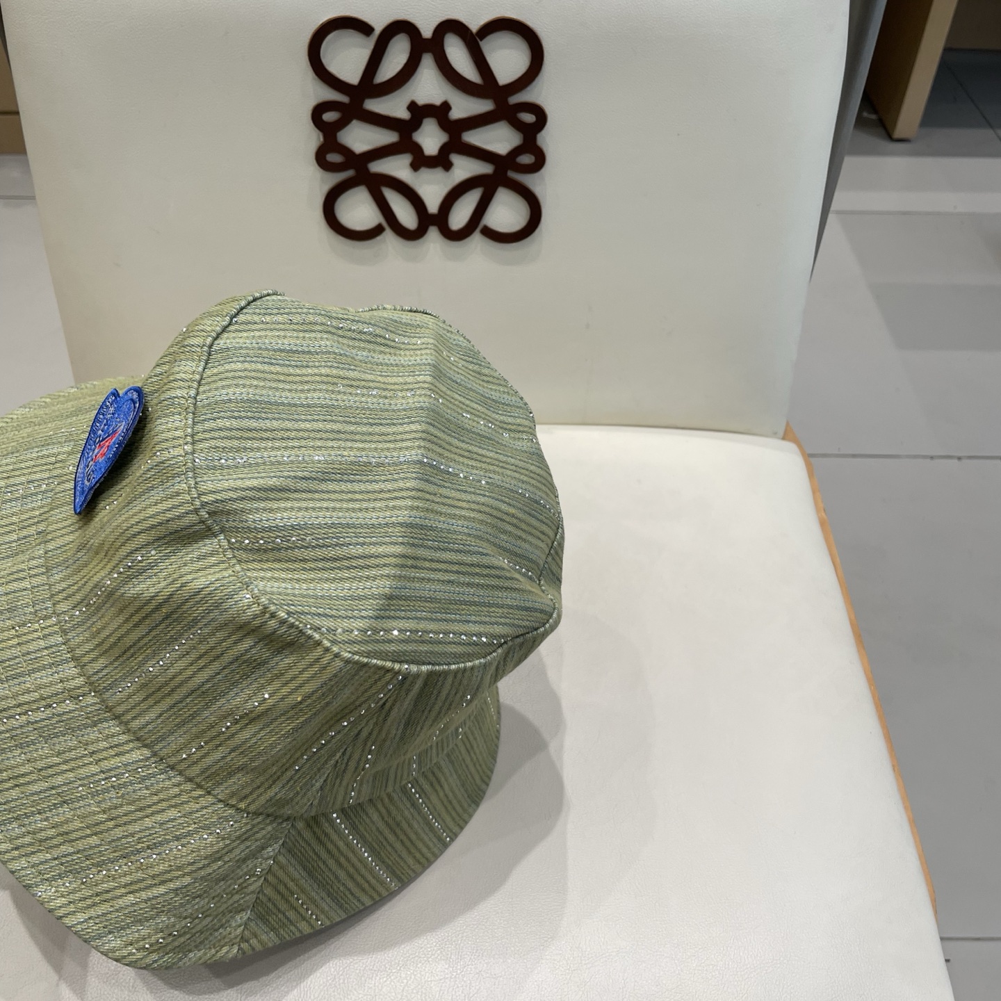 Moncler蒙口2025新款牛仔渔夫帽，经典流行款，质量超赞，