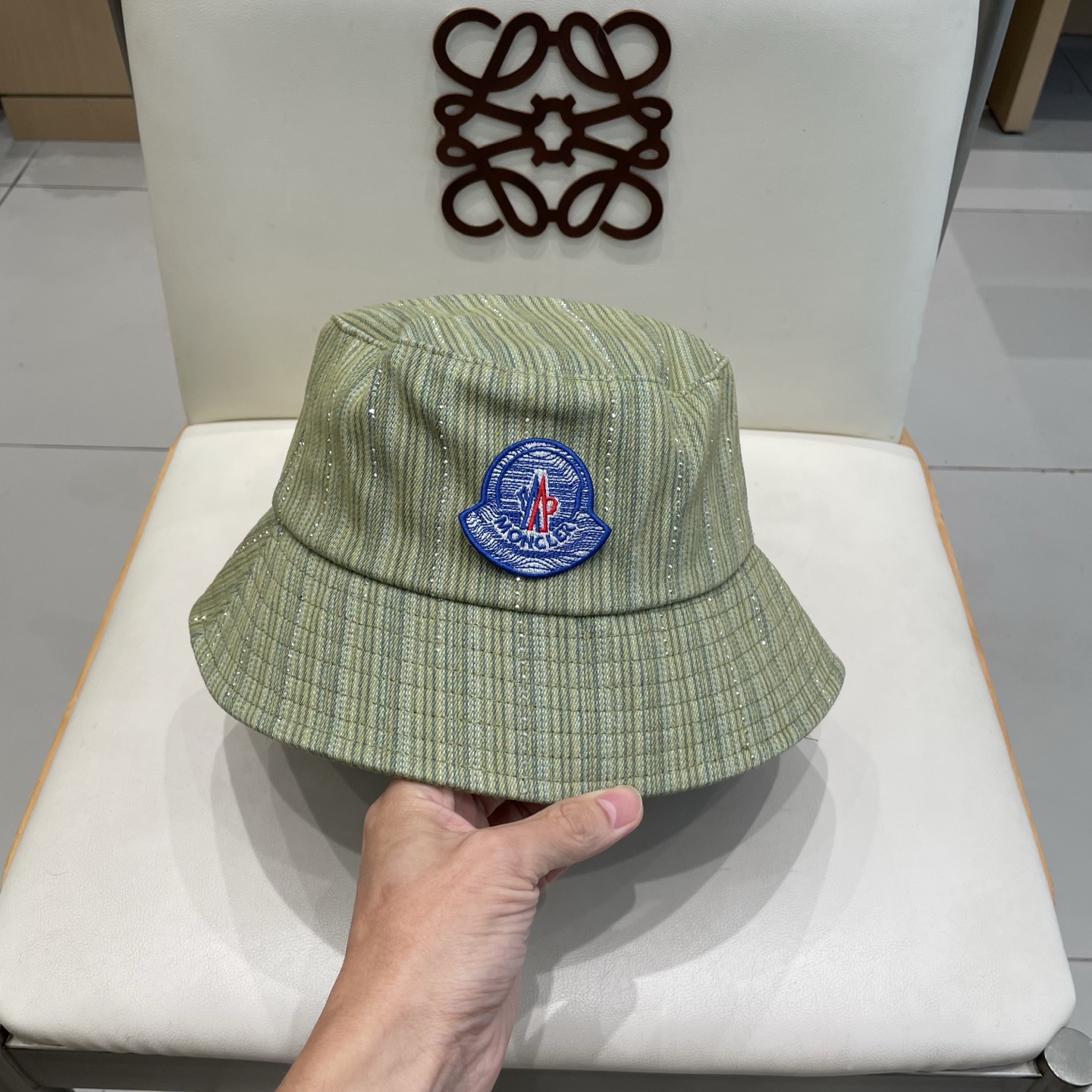 Moncler蒙口2025新款牛仔渔夫帽，经典流行款，质量超赞，