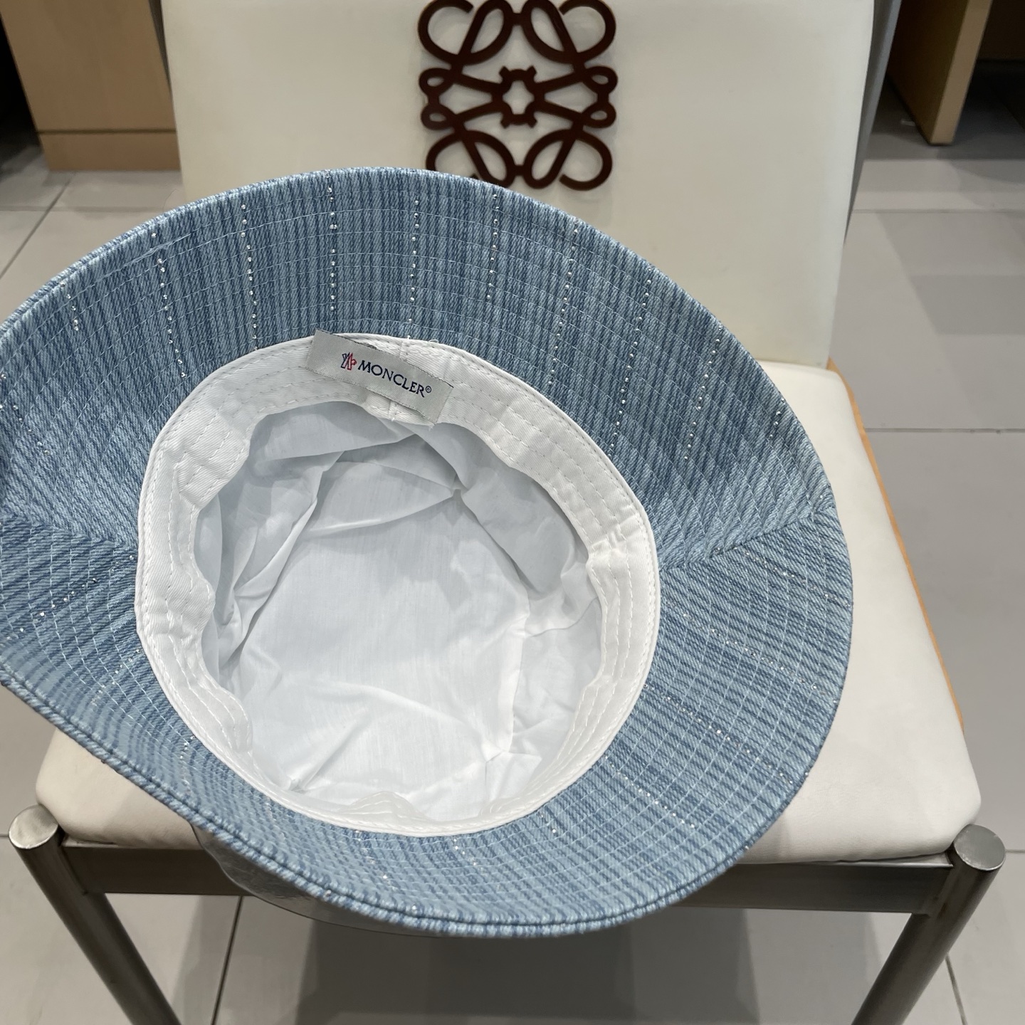 Moncler蒙口2025新款牛仔渔夫帽，经典流行款，质量超赞，