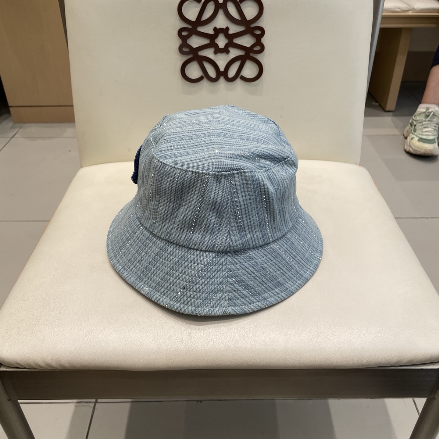 Moncler蒙口2025新款牛仔渔夫帽，经典流行款，质量超赞，