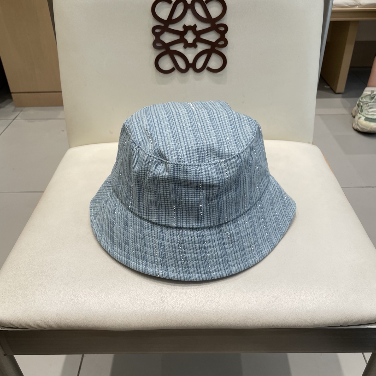 Moncler蒙口2025新款牛仔渔夫帽，经典流行款，质量超赞，