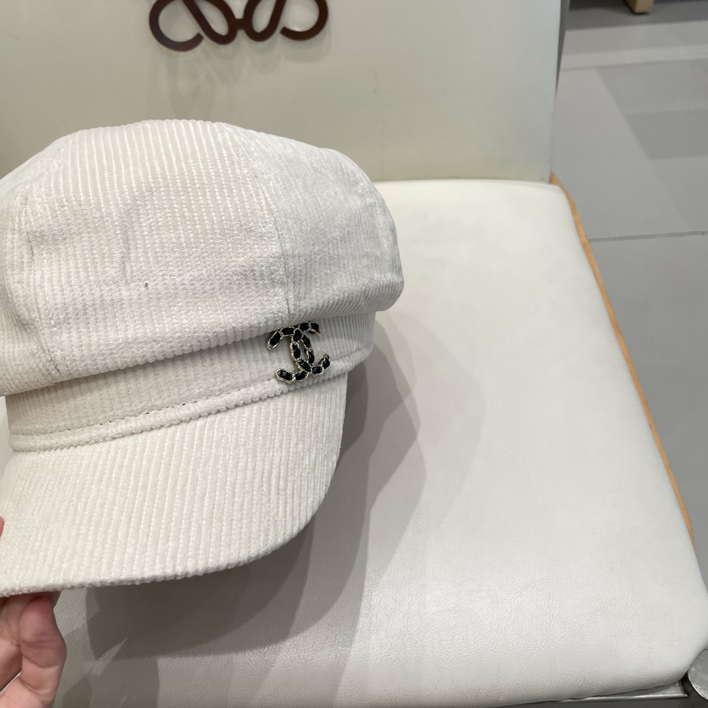  chane香奈儿l秋冬灯芯绒八角帽女复古做旧显脸小贝雷帽保暖画家帽潮