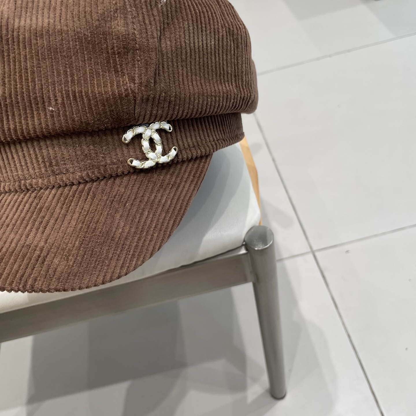  chane香奈儿l秋冬灯芯绒八角帽女复古做旧显脸小贝雷帽保暖画家帽潮