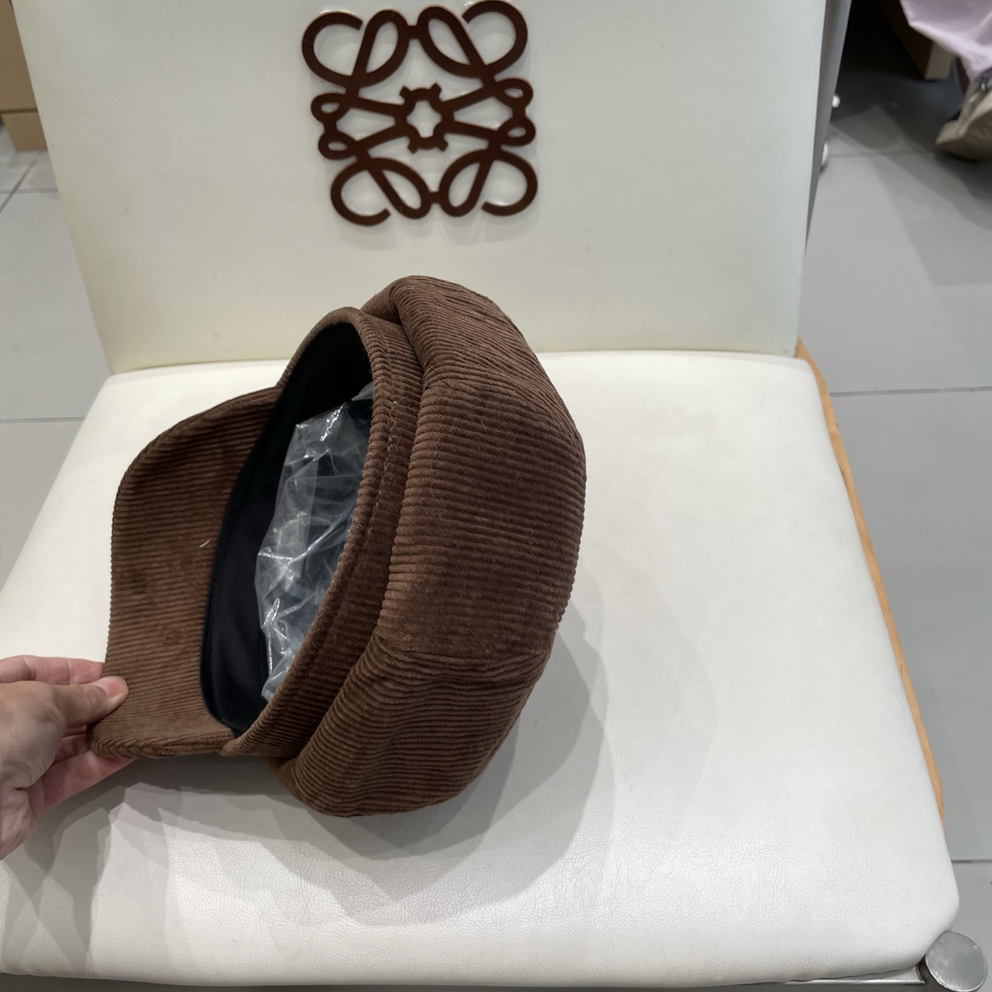  chane香奈儿l秋冬灯芯绒八角帽女复古做旧显脸小贝雷帽保暖画家帽潮