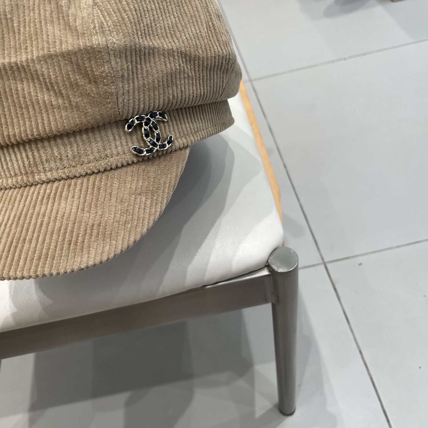  chane香奈儿l秋冬灯芯绒八角帽女复古做旧显脸小贝雷帽保暖画家帽潮