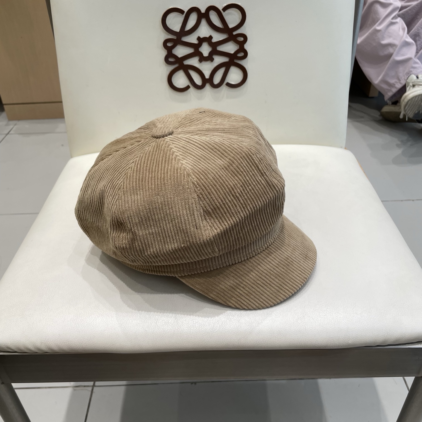  chane香奈儿l秋冬灯芯绒八角帽女复古做旧显脸小贝雷帽保暖画家帽潮