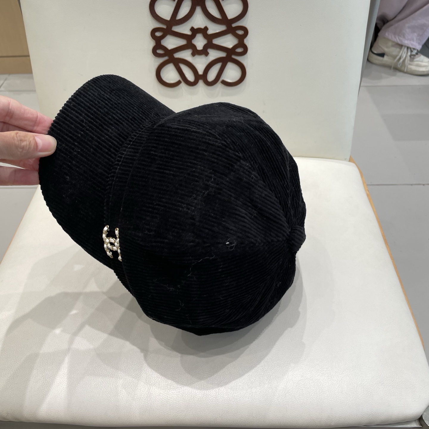  chane香奈儿l秋冬灯芯绒八角帽女复古做旧显脸小贝雷帽保暖画家帽潮