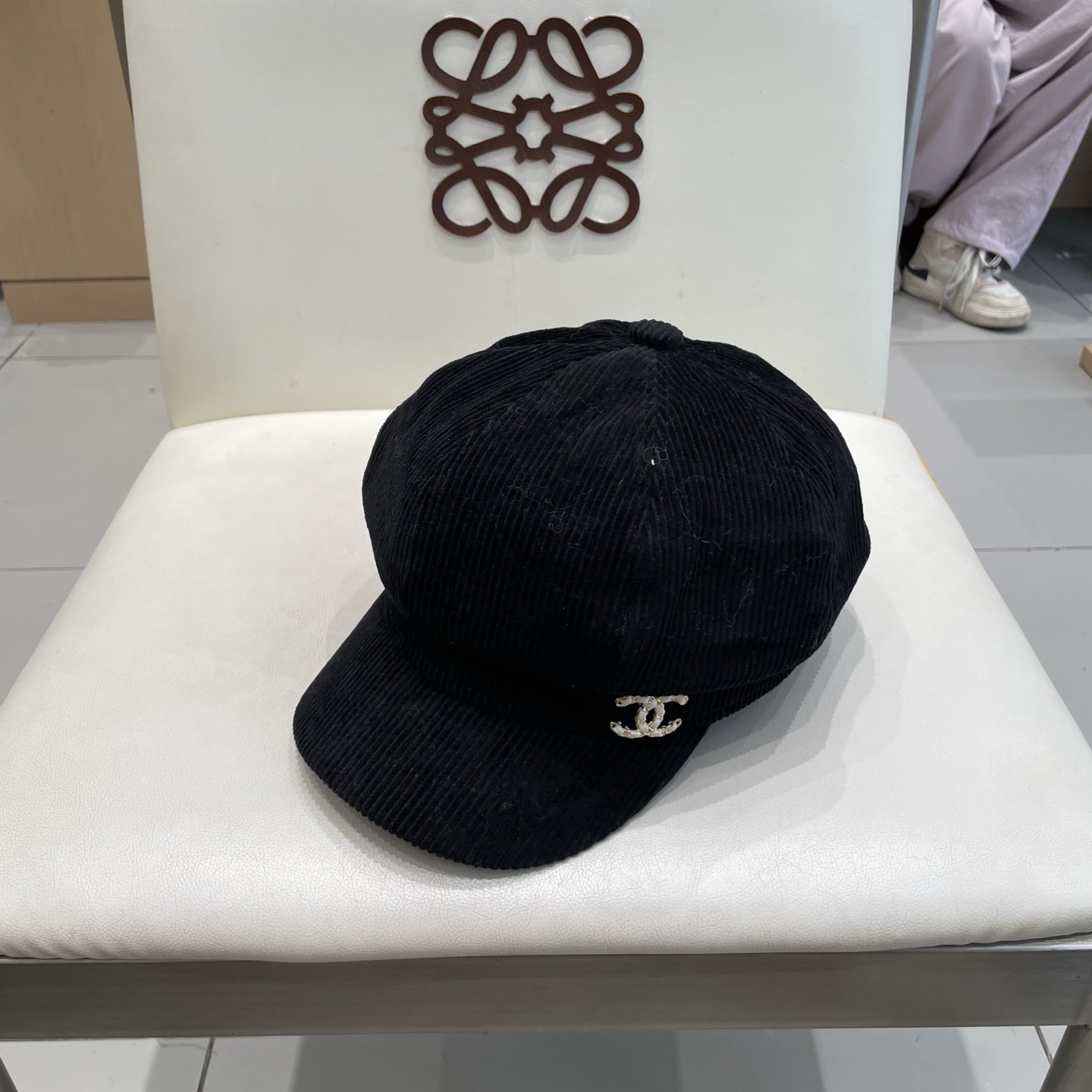  chane香奈儿l秋冬灯芯绒八角帽女复古做旧显脸小贝雷帽保暖画家帽潮