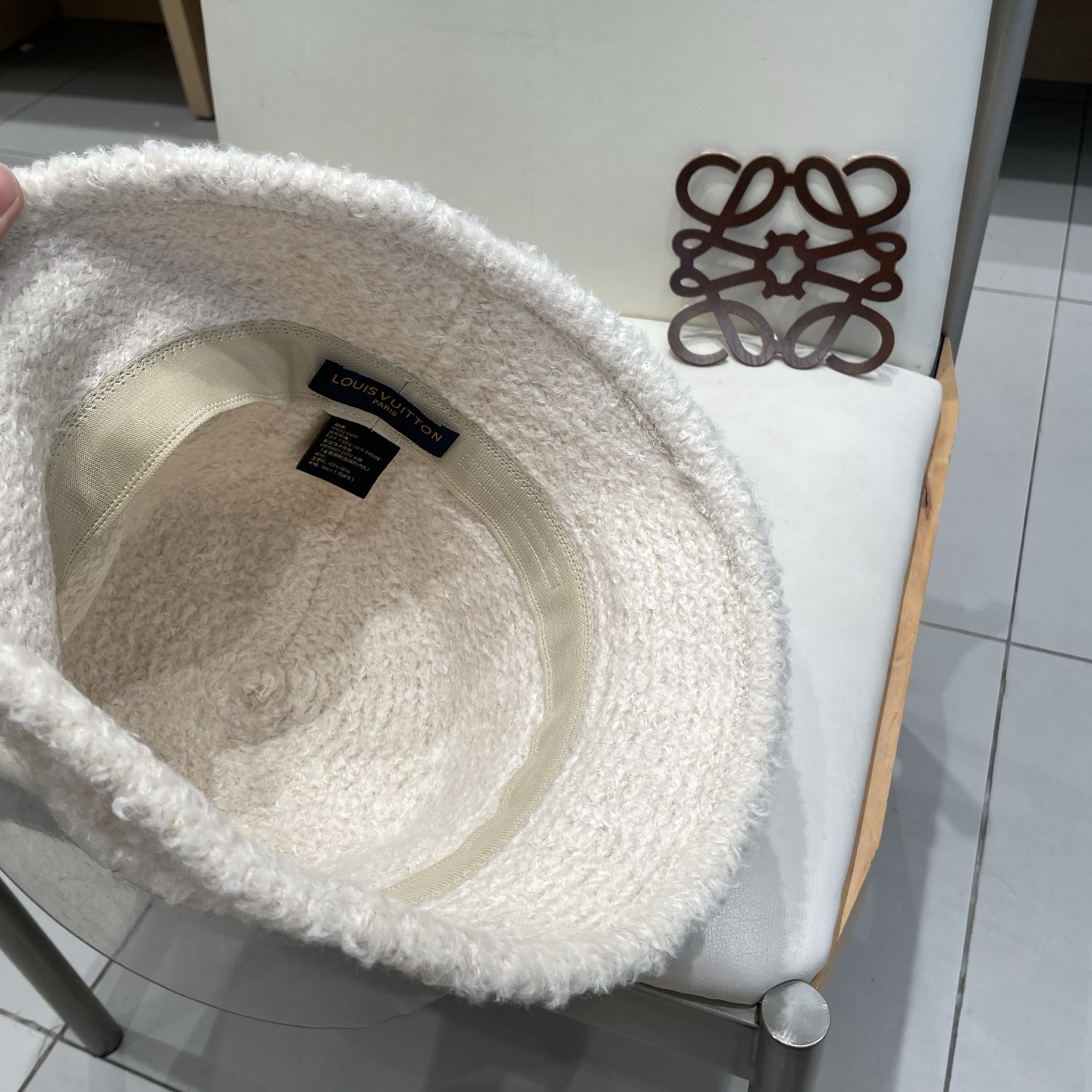 路易威登棒球帽LouisVuitton👒羊羔卷圆顶盆帽女生韩版气质卷边台灯帽秋冬ins风纯色甜美渔夫帽