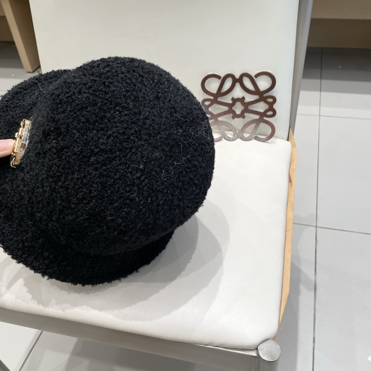 路易威登棒球帽LouisVuitton👒羊羔卷圆顶盆帽女生韩版气质卷边台灯帽秋冬ins风纯色甜美渔夫帽