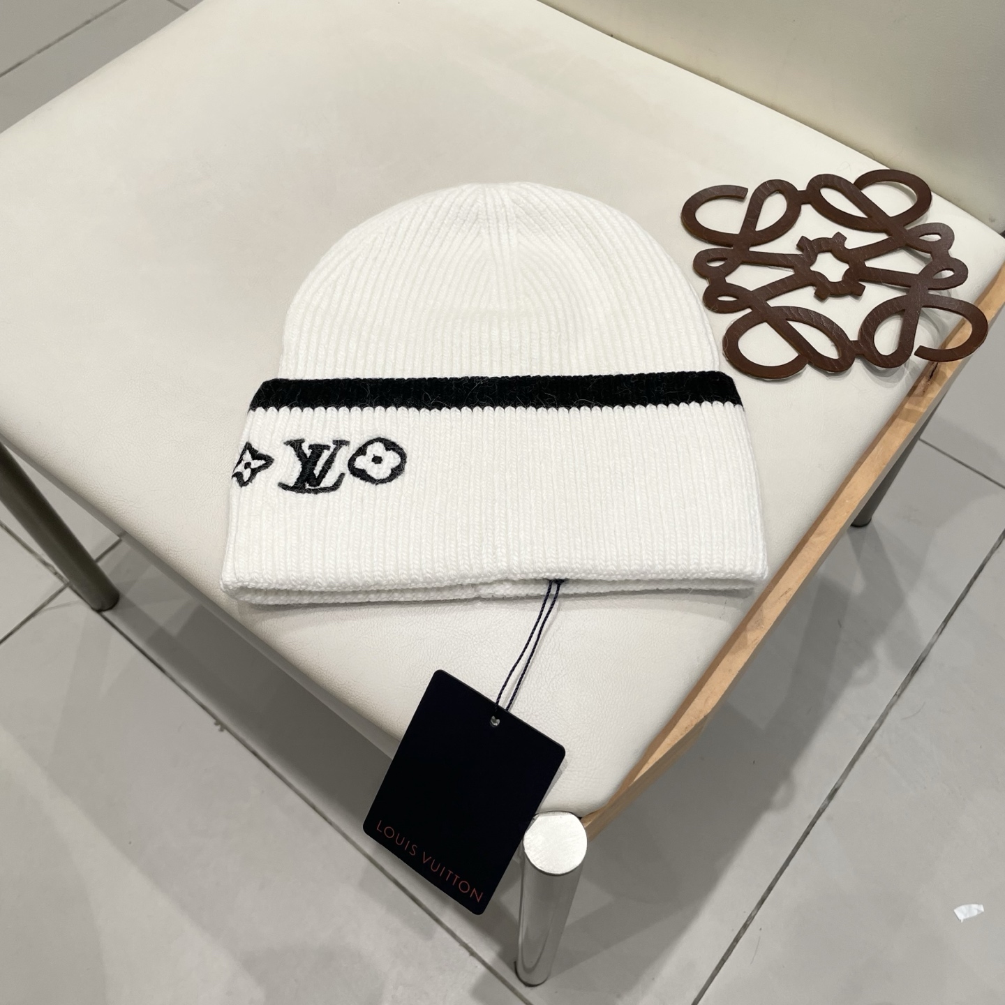  Lv路易威登专柜货，针织毛线帽，男女同款 正品开模