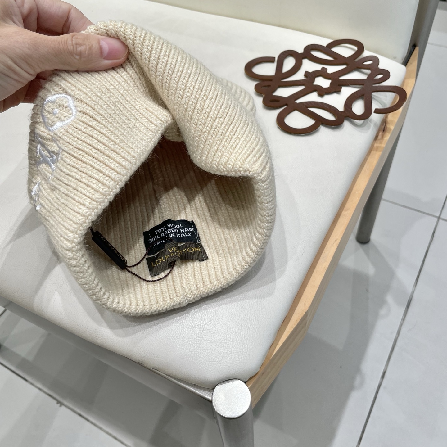  Lv路易威登专柜货，针织毛线帽，男女同款 正品开模