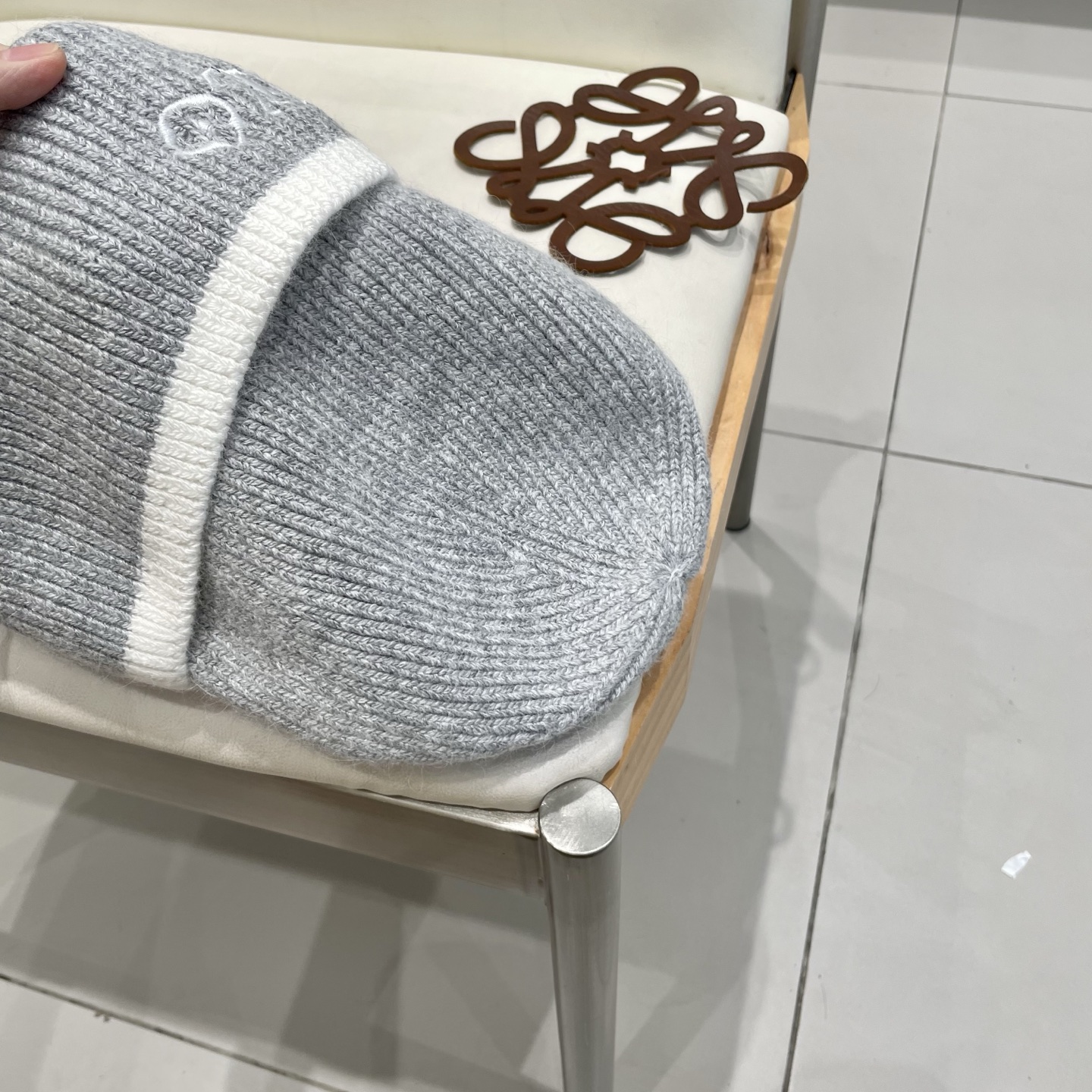  Lv路易威登专柜货，针织毛线帽，男女同款 正品开模