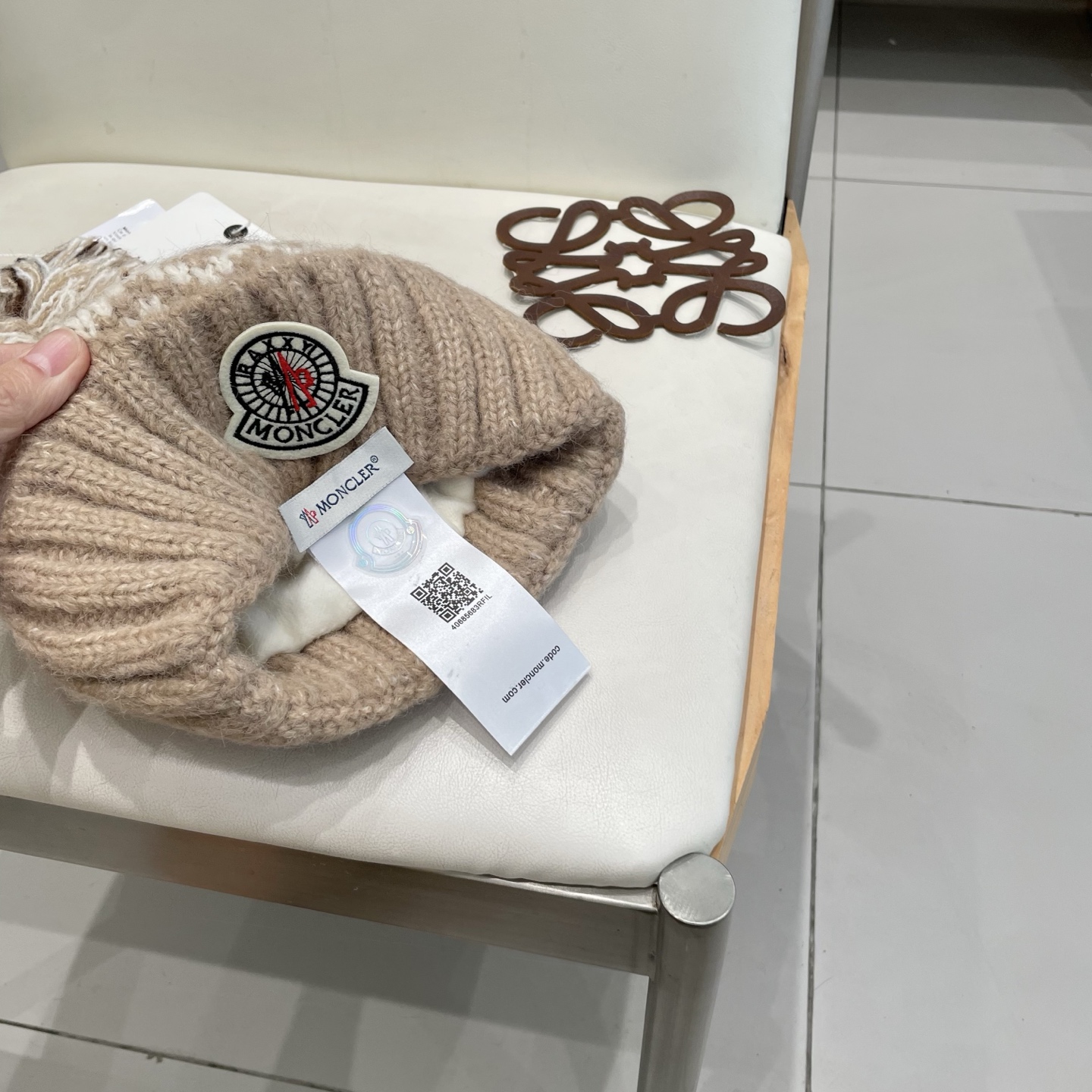  Moncler蒙口保暖百搭冬可爱圆针织帽帽女秋彩色毛球耳套头毛线帽冬季韩版顶护