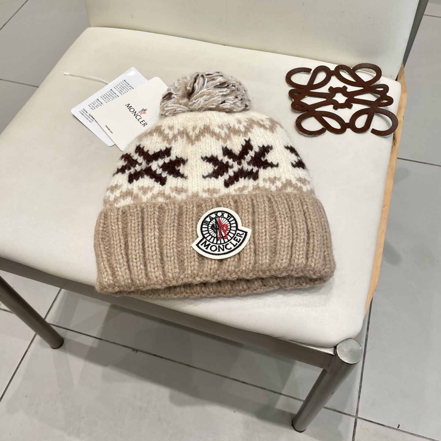  Moncler蒙口保暖百搭冬可爱圆针织帽帽女秋彩色毛球耳套头毛线帽冬季韩版顶护