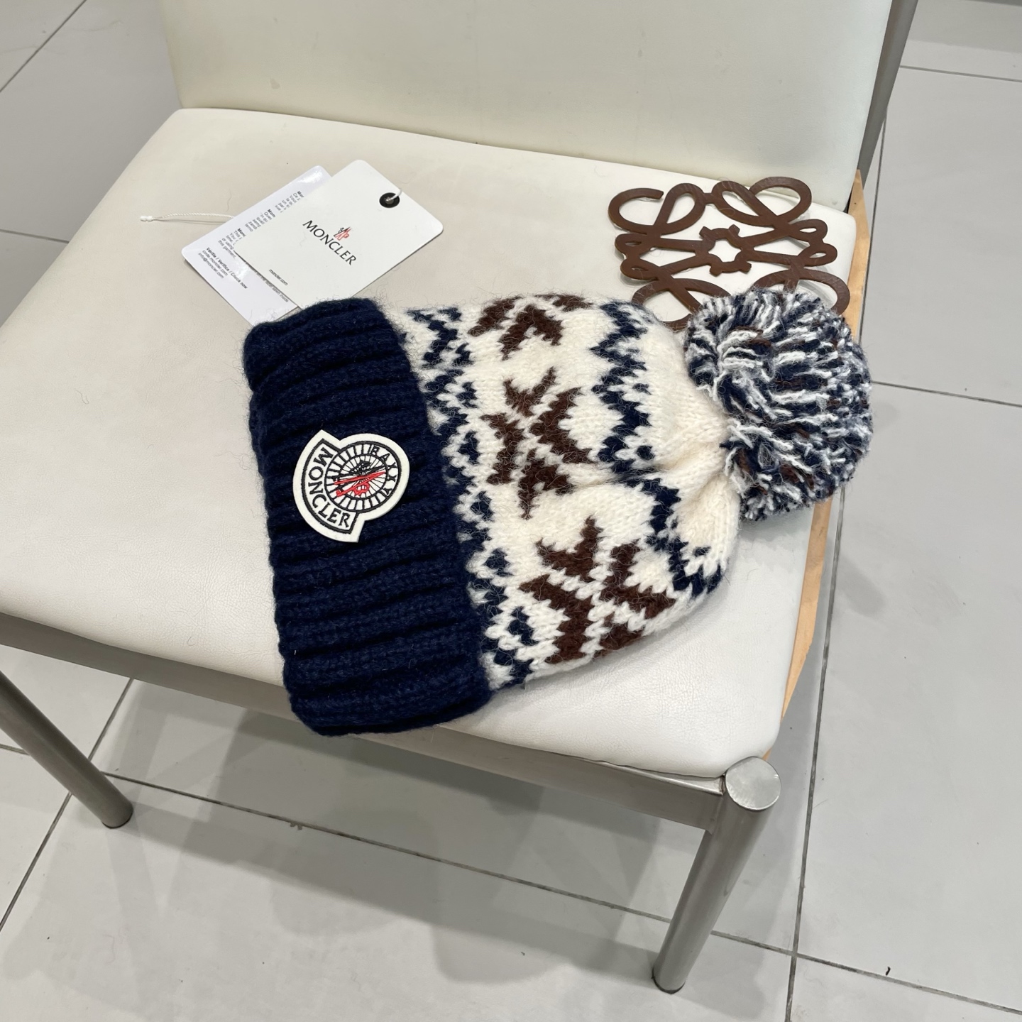  Moncler蒙口保暖百搭冬可爱圆针织帽帽女秋彩色毛球耳套头毛线帽冬季韩版顶护