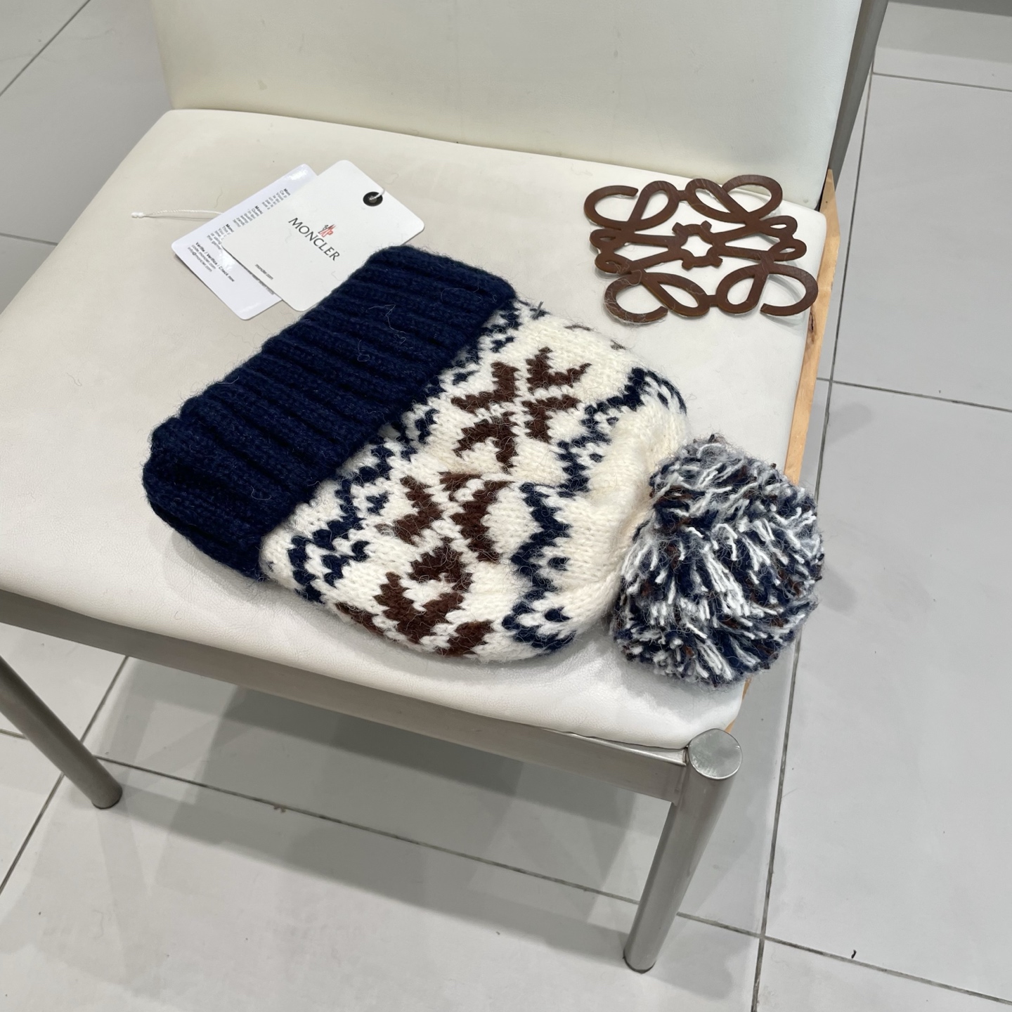  Moncler蒙口保暖百搭冬可爱圆针织帽帽女秋彩色毛球耳套头毛线帽冬季韩版顶护