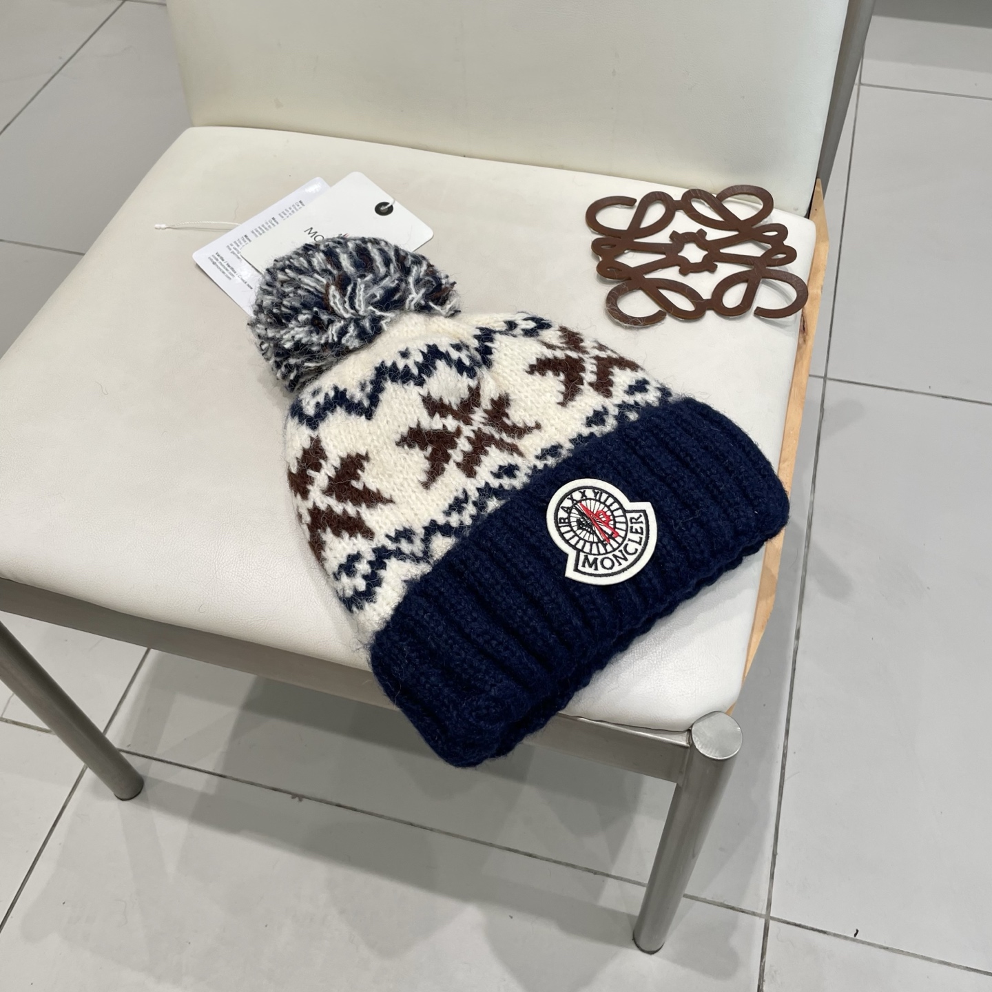  Moncler蒙口保暖百搭冬可爱圆针织帽帽女秋彩色毛球耳套头毛线帽冬季韩版顶护