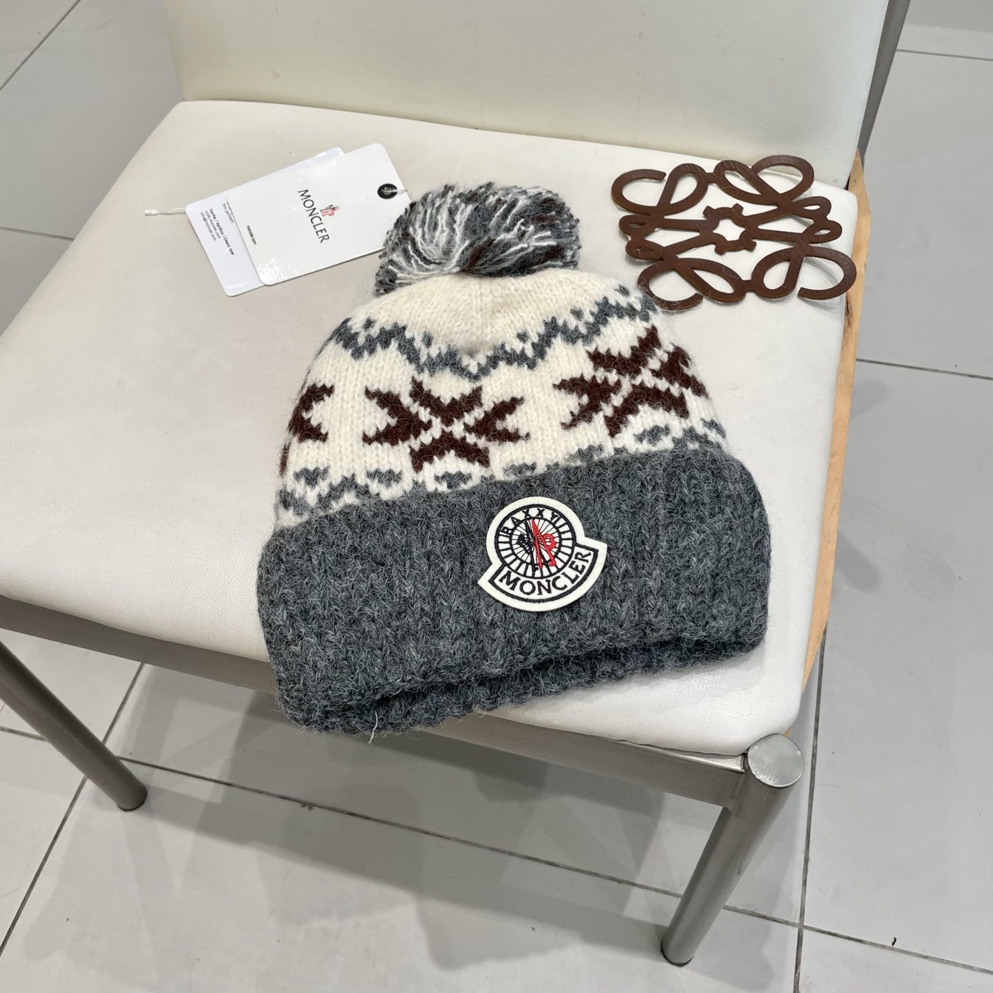  Moncler蒙口保暖百搭冬可爱圆针织帽帽女秋彩色毛球耳套头毛线帽冬季韩版顶护