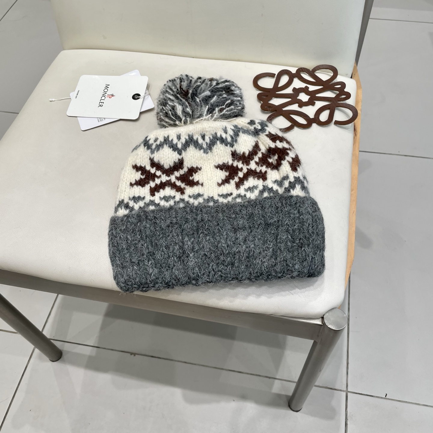  Moncler蒙口保暖百搭冬可爱圆针织帽帽女秋彩色毛球耳套头毛线帽冬季韩版顶护