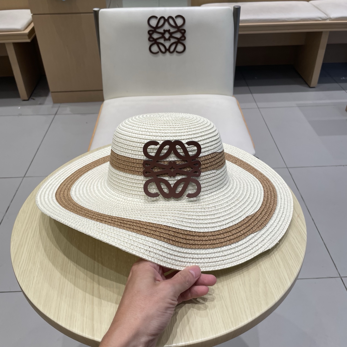  塞琳Celine沙滩帽海边大帽檐拍照超有氛围感镂空草帽旅游配裙子的帽子遮阳帽