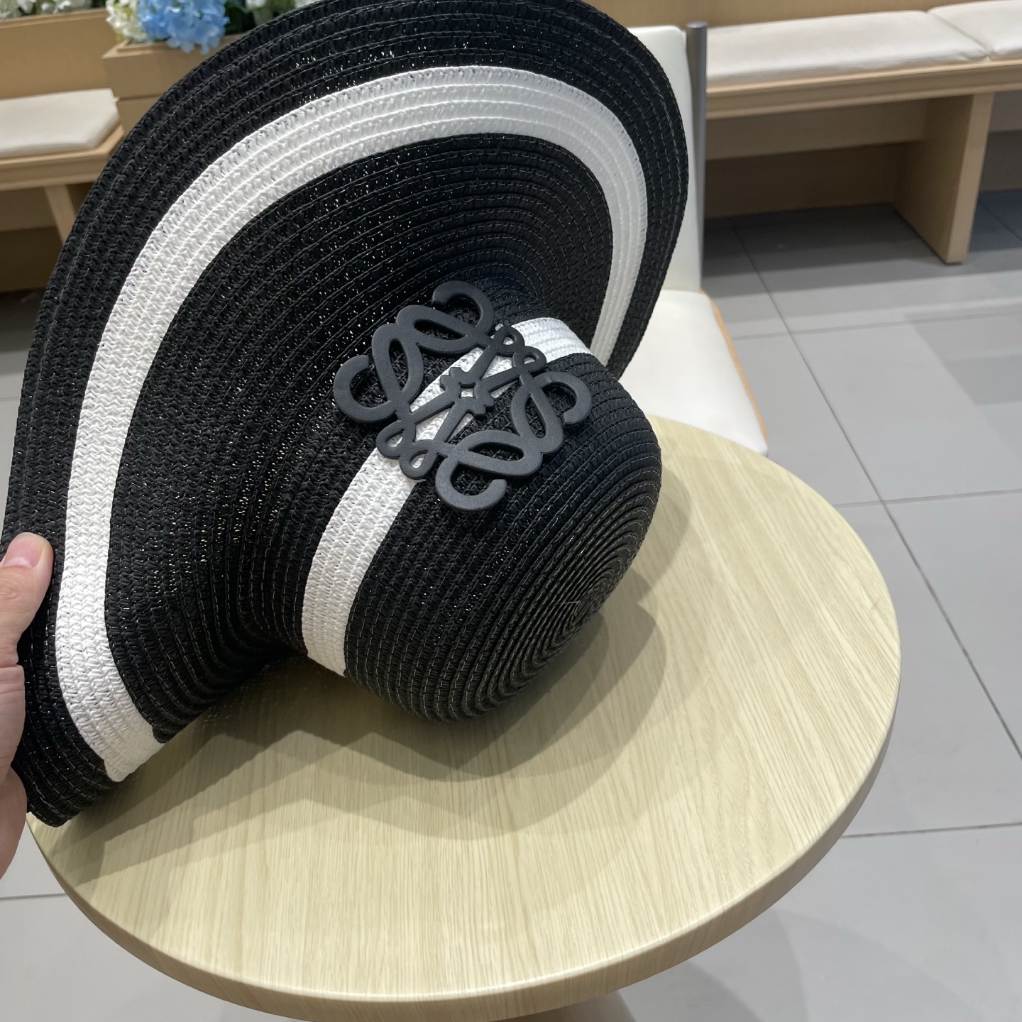  塞琳Celine沙滩帽海边大帽檐拍照超有氛围感镂空草帽旅游配裙子的帽子遮阳帽