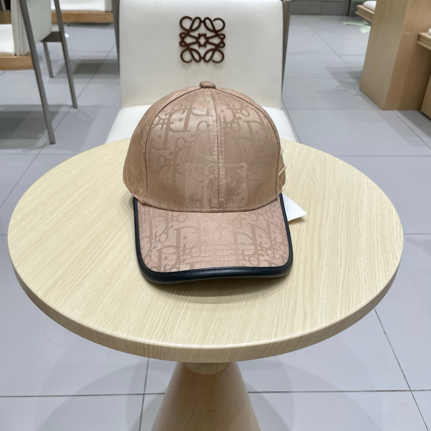  【DIOR迪奥】新款走量简约棒球帽🧢，新款出货，大牌款超好搭配，赶紧入手！