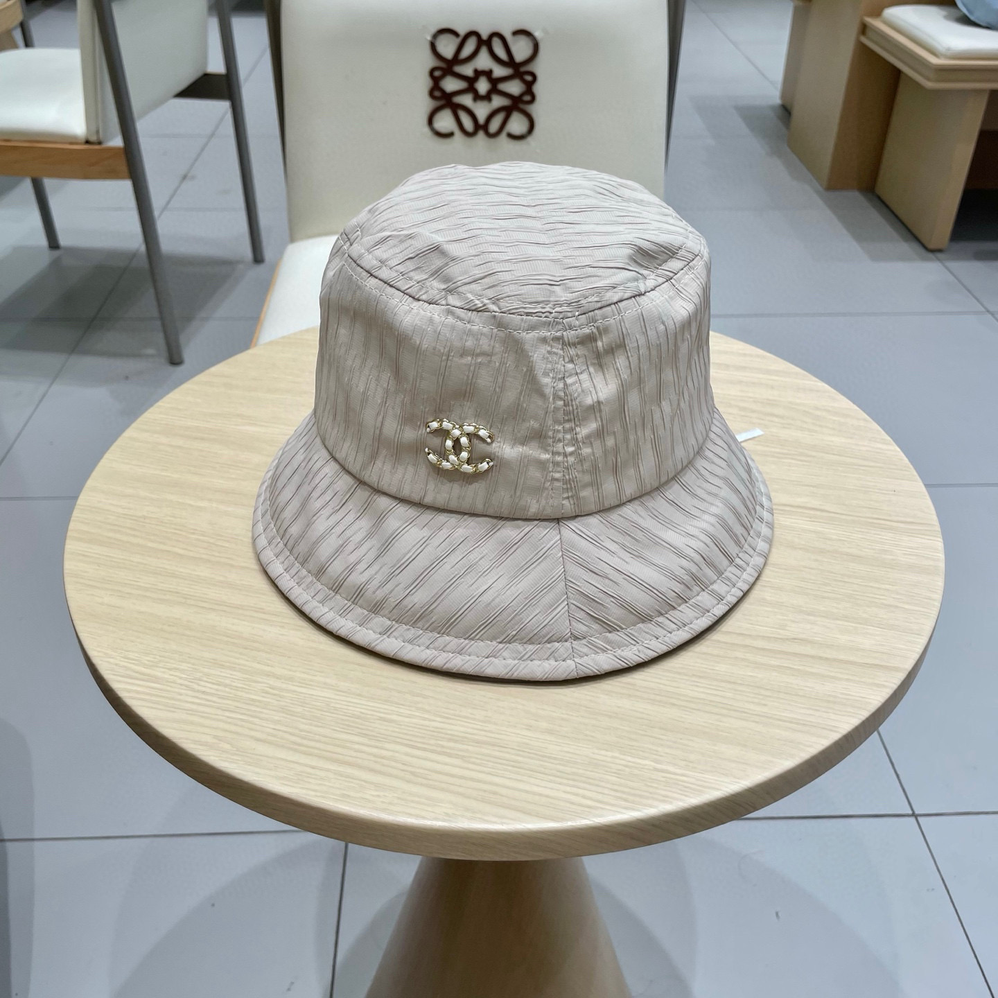  chanel香奈儿渔夫帽，遮阳百搭～休闲出街神器 独家订制的面科超好搭配