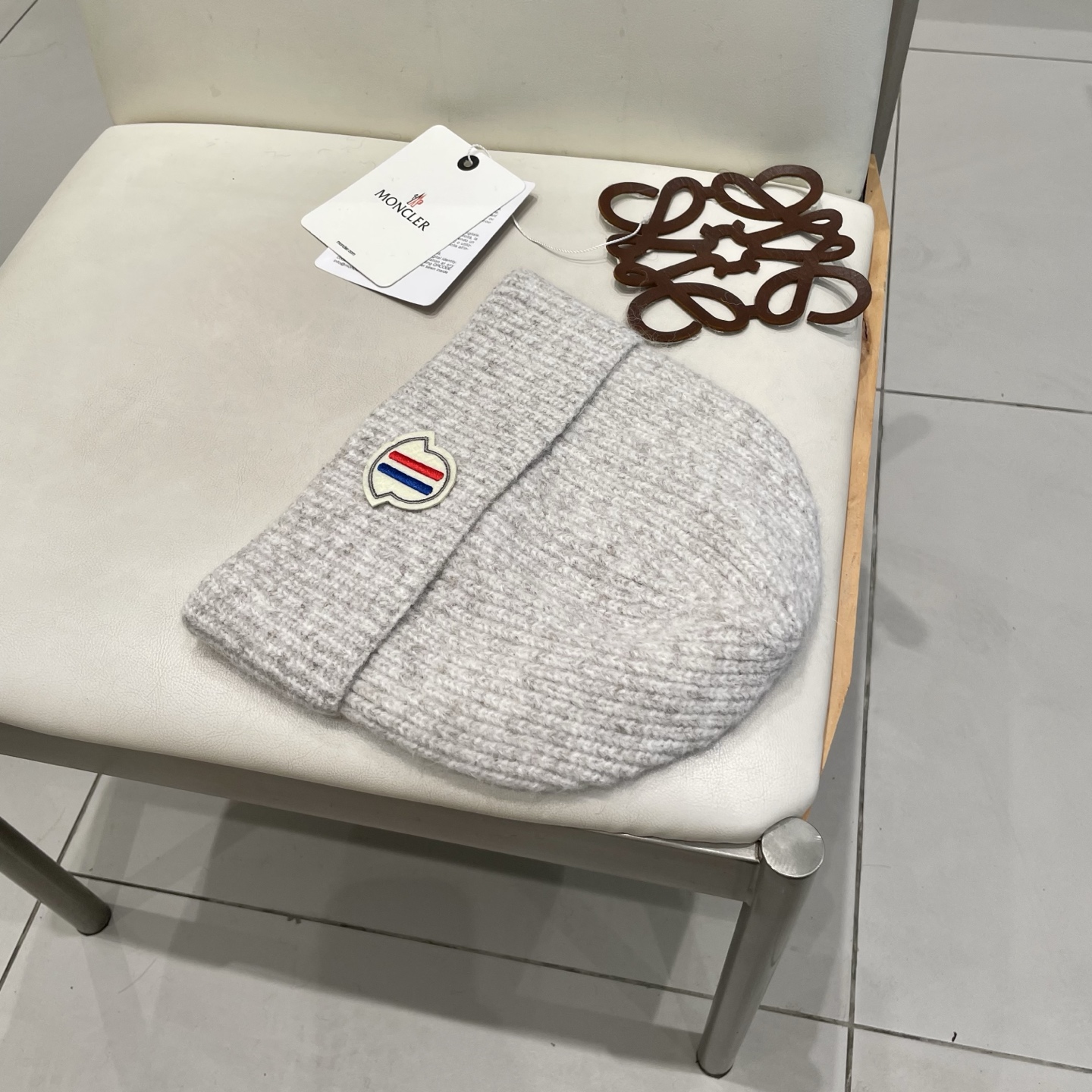 Moncler蒙口秋冬欧美跨境百搭简约无檐保暖针织帽女时尚户外毛线帽男