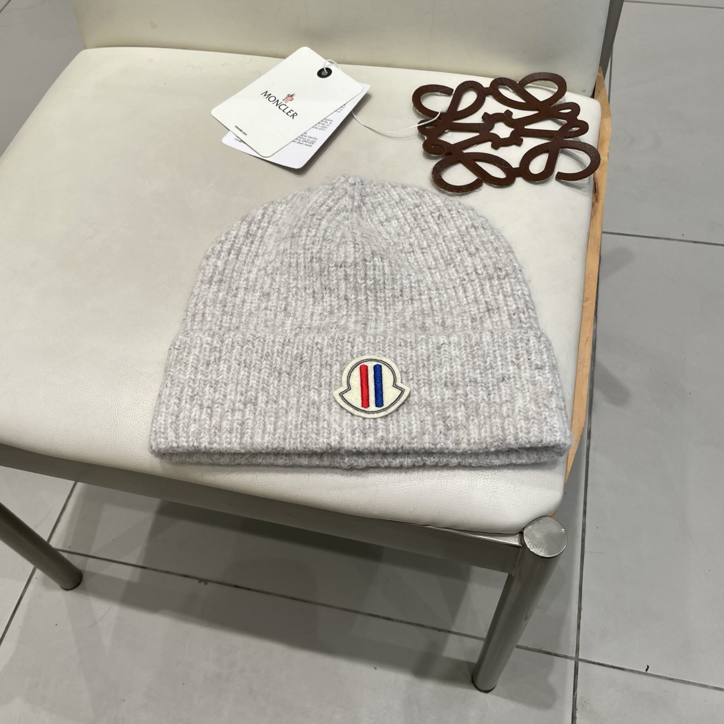 Moncler蒙口秋冬欧美跨境百搭简约无檐保暖针织帽女时尚户外毛线帽男